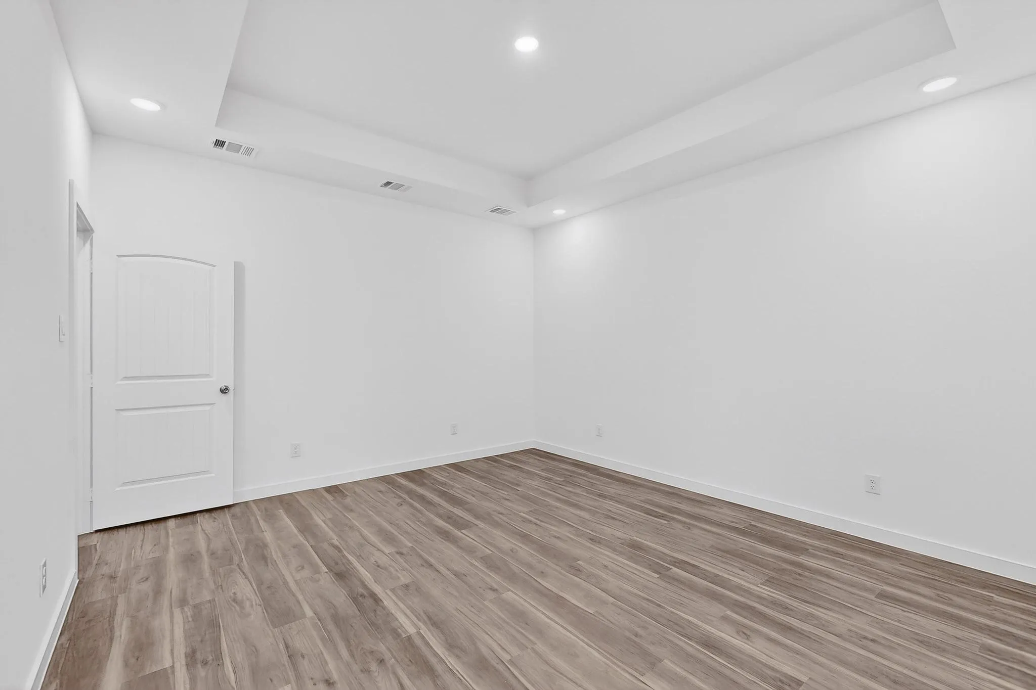 Single Family Residence For Sale in Dallas County , 4523 Metropolitan Avenue, Dallas, Texas 75210, 3 Bedrooms, 2 Bathrooms, 2 Garage spaces, 1,415 Sqft, built in 2025, New Construction - Complete, Price $265,000, mls#21120458, Real Estate Agent in Dallas, Homes For Sale in Dallas county, Homes For Sale in Dallas, Realtor in Dallas Texas, Real Estate Brokerage Independent Realty Texas, Luminita Cordes Realtor