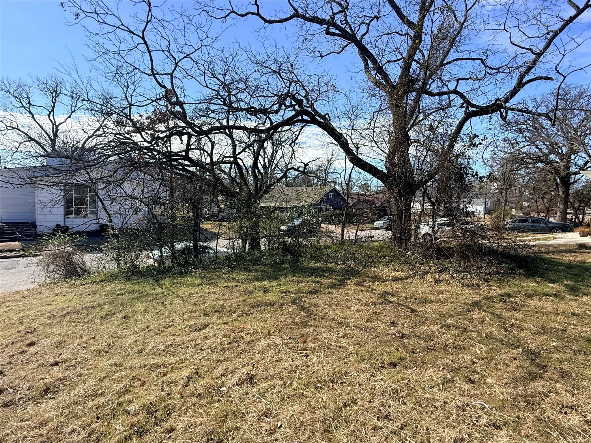 Unimproved Land For Sale in Grayson County , 501 W Walker Street, Denison, Texas 75020, 0, 0, Garage spaces, 0 Sqft, built in 0, Price $39,500, mls#21155973, Real Estate Agent in Denison, Homes For Sale in Grayson county, Homes For Sale in Denison, Realtor in Denison Texas, Real Estate Brokerage Independent Realty Texas, Luminita Cordes Realtor