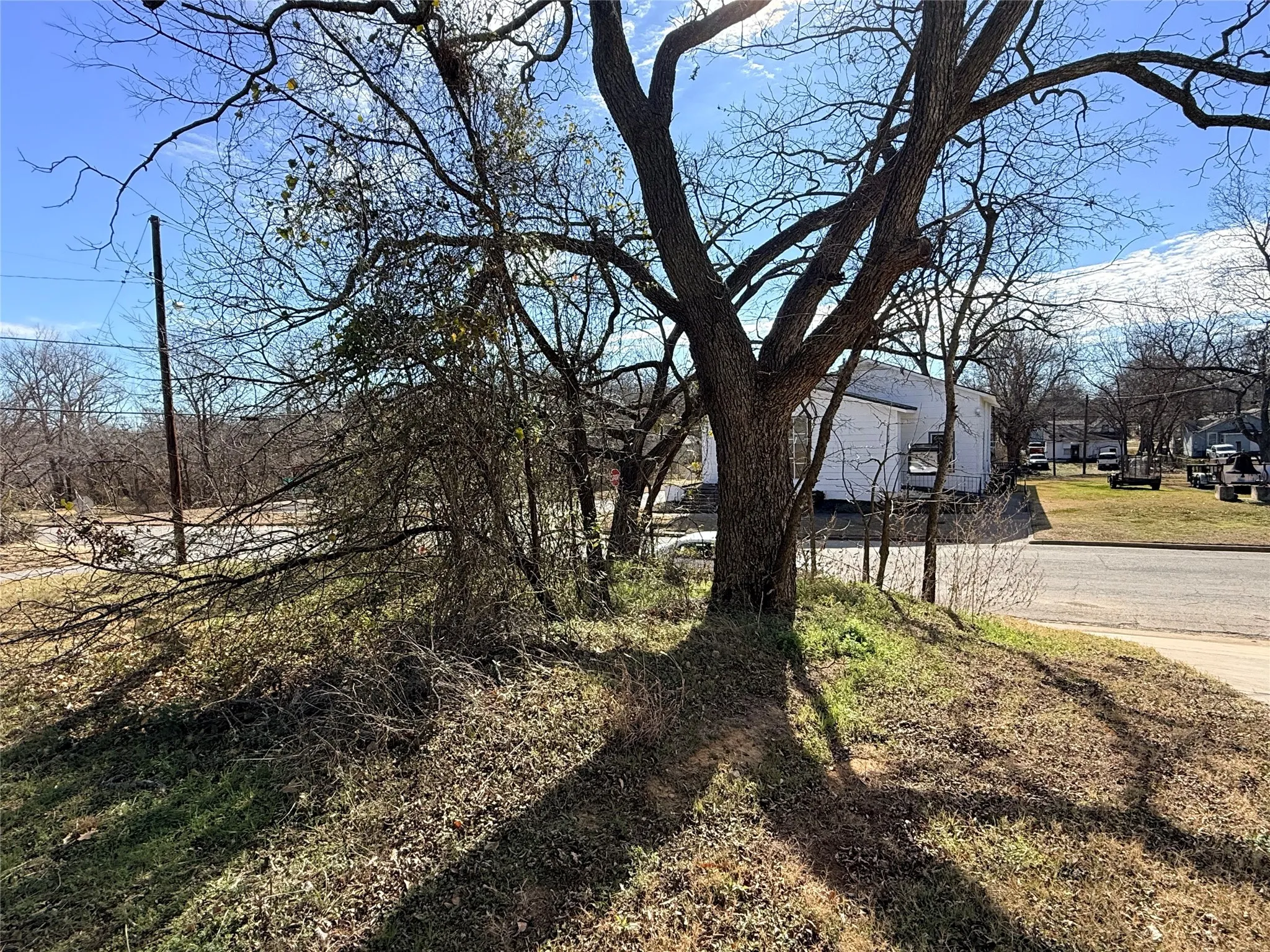 Unimproved Land For Sale in Grayson County , 501 W Walker Street, Denison, Texas 75020, 0, 0, Garage spaces, 0 Sqft, built in 0, Price $39,500, mls#21155973, Real Estate Agent in Denison, Homes For Sale in Grayson county, Homes For Sale in Denison, Realtor in Denison Texas, Real Estate Brokerage Independent Realty Texas, Luminita Cordes Realtor