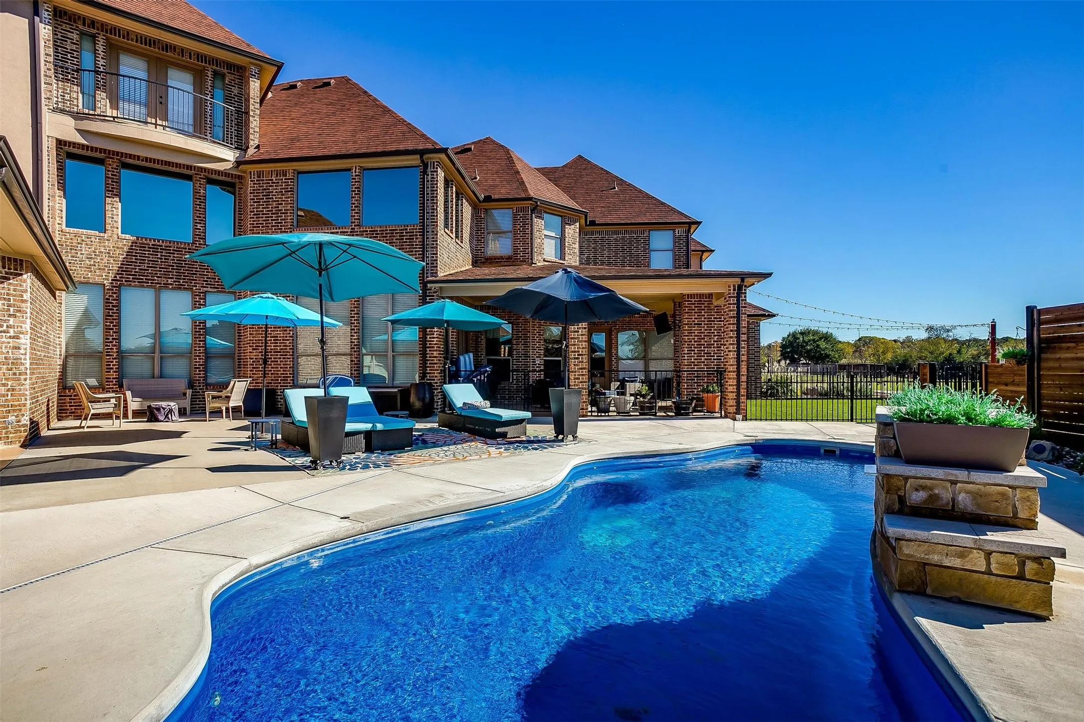 Single Family Residence For Sale in Tarrant County , 3701 Canyon Pass Trail, Burleson, Texas 76028, 5 Bedroom, 7 Bathroom, 4 Garage spaces, 6,448 Sqft, built in 2007, Preowned, mls#21155201, Real Estate Agent in Burleson, Homes For Sale in Tarrant county, Homes For Sale in Burleson, Realtor in Burleson Texas, Real Estate Brokerage Independent Realty Texas, Luminita Cordes Realtor