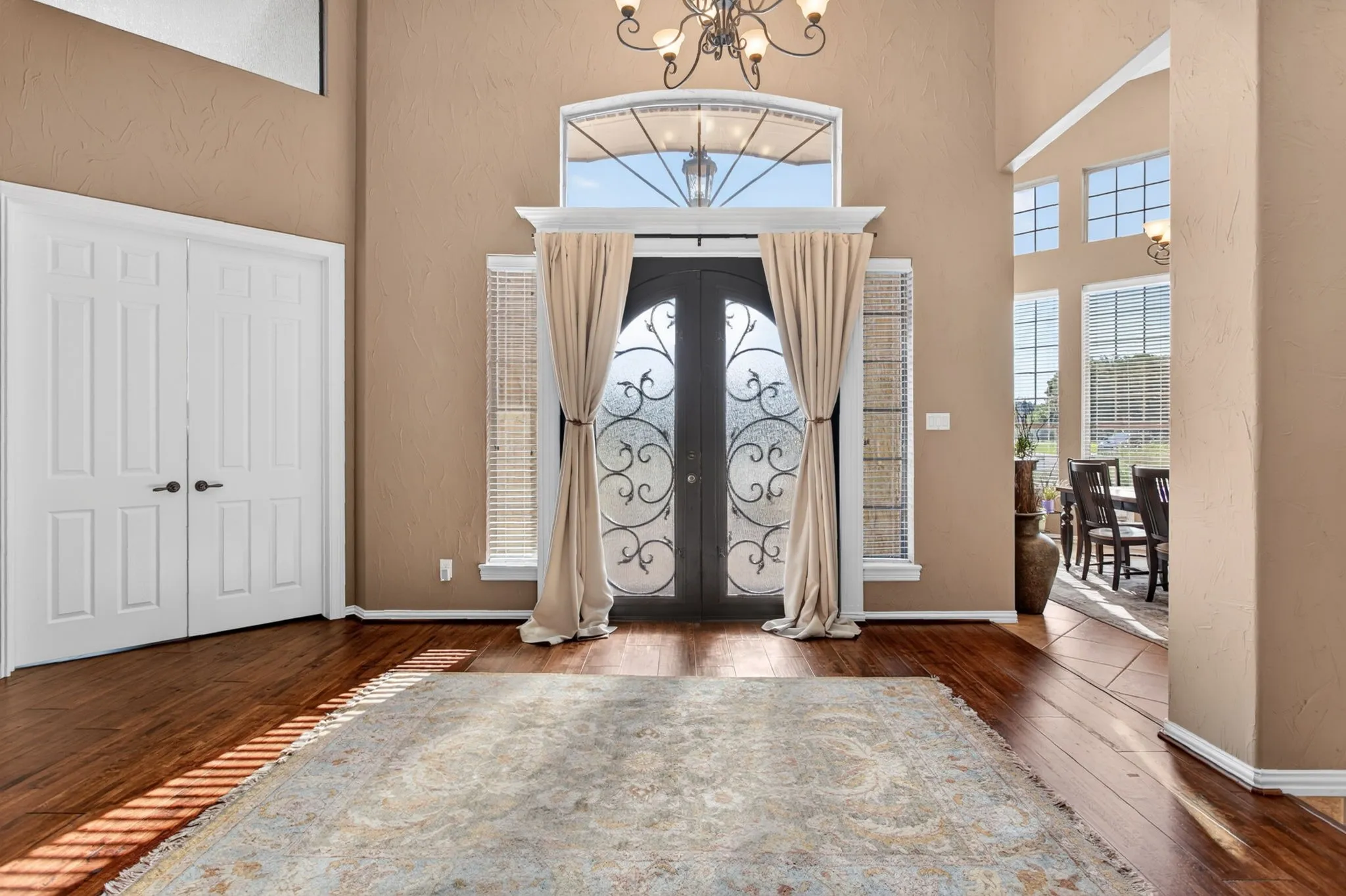 Single Family Residence For Sale in Tarrant County , 3701 Canyon Pass Trail, Burleson, Texas 76028, 5 Bedroom, 7 Bathroom, 4 Garage spaces, 6,448 Sqft, built in 2007, Preowned, mls#21155201, Real Estate Agent in Burleson, Homes For Sale in Tarrant county, Homes For Sale in Burleson, Realtor in Burleson Texas, Real Estate Brokerage Independent Realty Texas, Luminita Cordes Realtor
