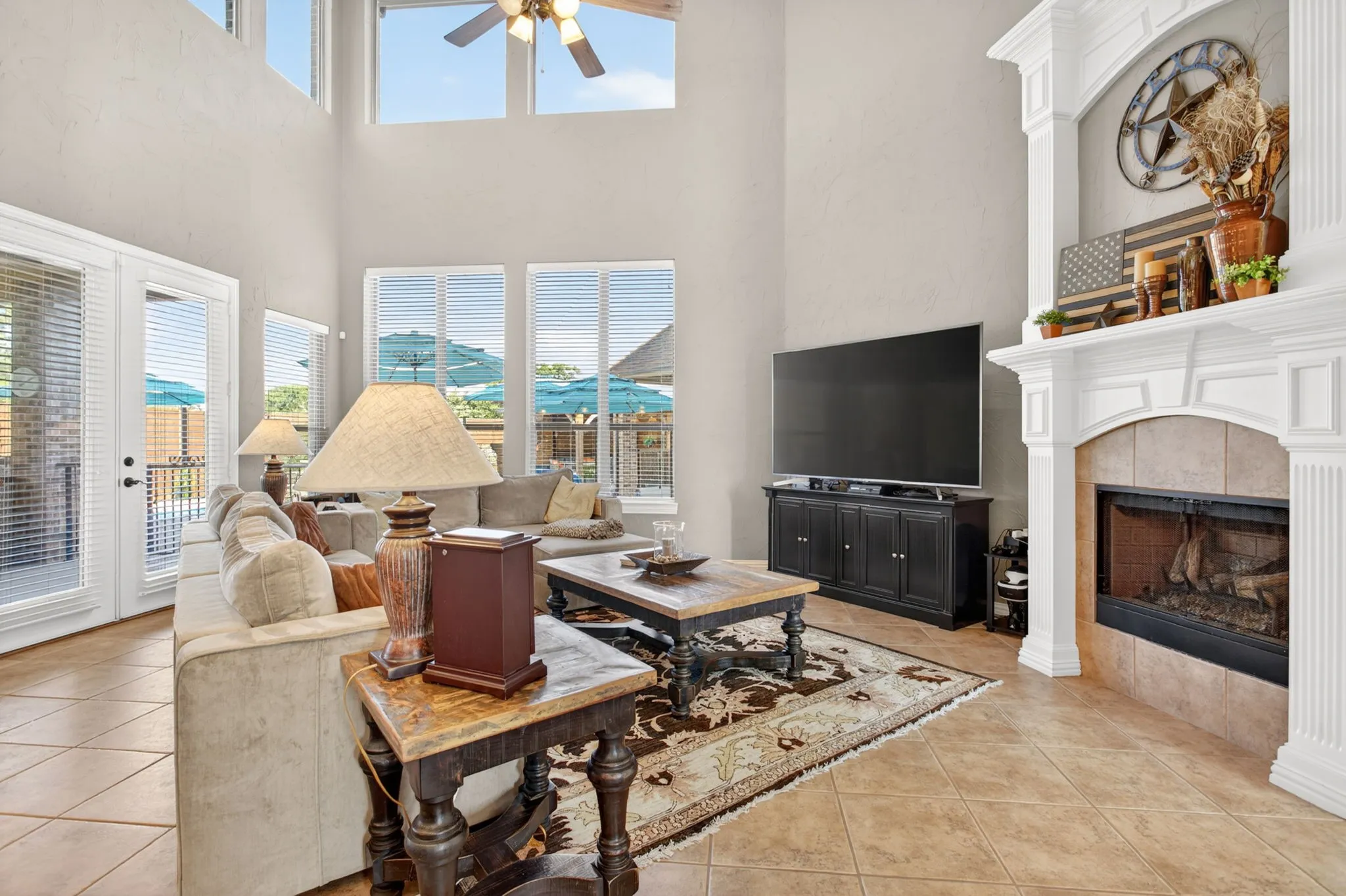 Single Family Residence For Sale in Tarrant County , 3701 Canyon Pass Trail, Burleson, Texas 76028, 5 Bedroom, 7 Bathroom, 4 Garage spaces, 6,448 Sqft, built in 2007, Preowned, mls#21155201, Real Estate Agent in Burleson, Homes For Sale in Tarrant county, Homes For Sale in Burleson, Realtor in Burleson Texas, Real Estate Brokerage Independent Realty Texas, Luminita Cordes Realtor