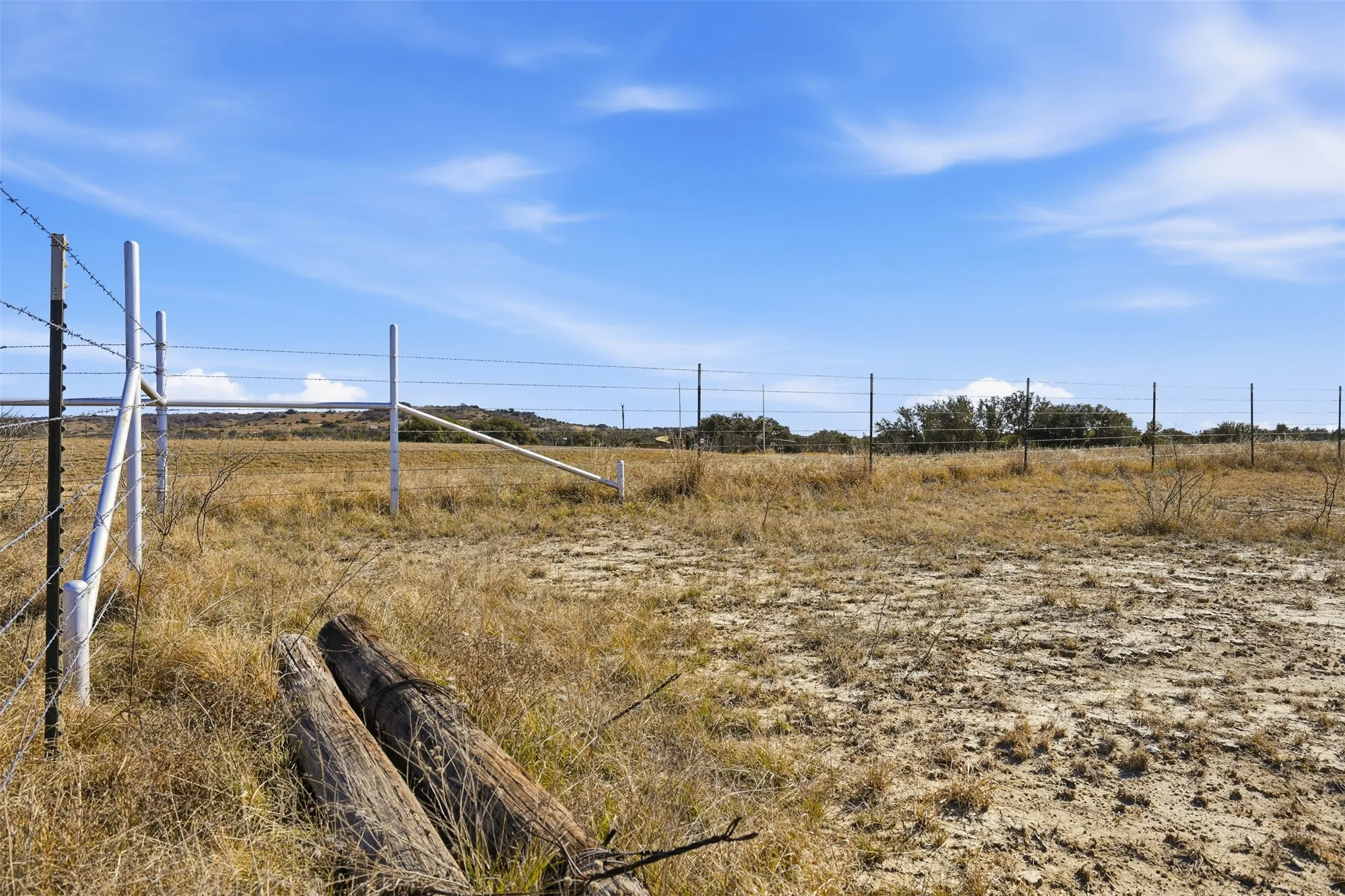 Farm For Sale in Brown County , 14725 Highway 183 N, May, Texas 76857, 2 Bedrooms, 2 Bathrooms, Garage spaces, 1,320 Sqft, built in 2017, Price $1,481,555, mls#21155398, Real Estate Agent in May, Homes For Sale in Brown county, Homes For Sale in May, Realtor in May Texas, Real Estate Brokerage Independent Realty Texas, Luminita Cordes Realtor