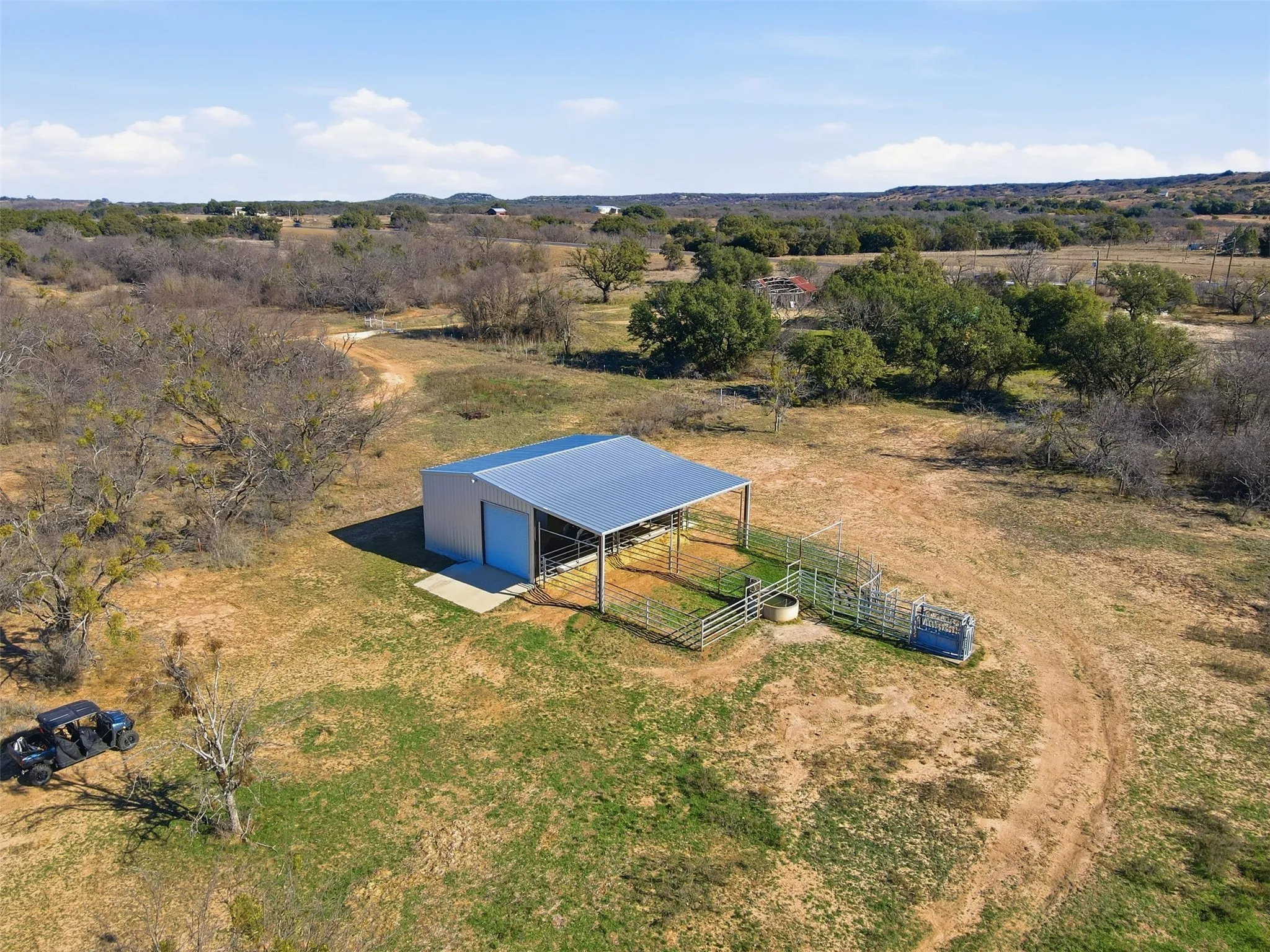Farm For Sale in Brown County , 14725 Highway 183 N, May, Texas 76857, 2 Bedrooms, 2 Bathrooms, Garage spaces, 1,320 Sqft, built in 2017, Price $1,481,555, mls#21155398, Real Estate Agent in May, Homes For Sale in Brown county, Homes For Sale in May, Realtor in May Texas, Real Estate Brokerage Independent Realty Texas, Luminita Cordes Realtor