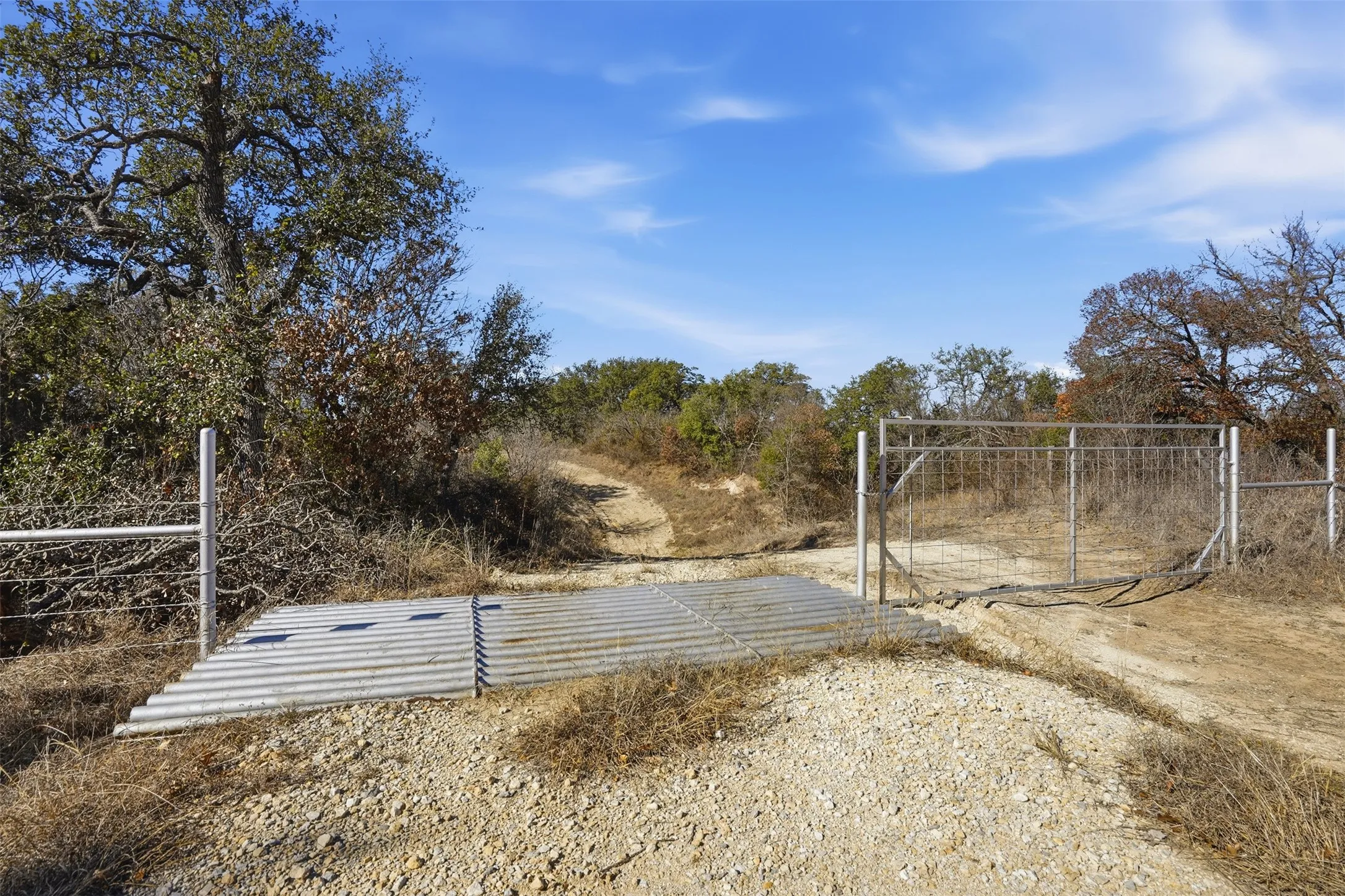 Farm For Sale in Brown County , 14725 Highway 183 N, May, Texas 76857, 2 Bedrooms, 2 Bathrooms, Garage spaces, 1,320 Sqft, built in 2017, Price $1,481,555, mls#21155398, Real Estate Agent in May, Homes For Sale in Brown county, Homes For Sale in May, Realtor in May Texas, Real Estate Brokerage Independent Realty Texas, Luminita Cordes Realtor