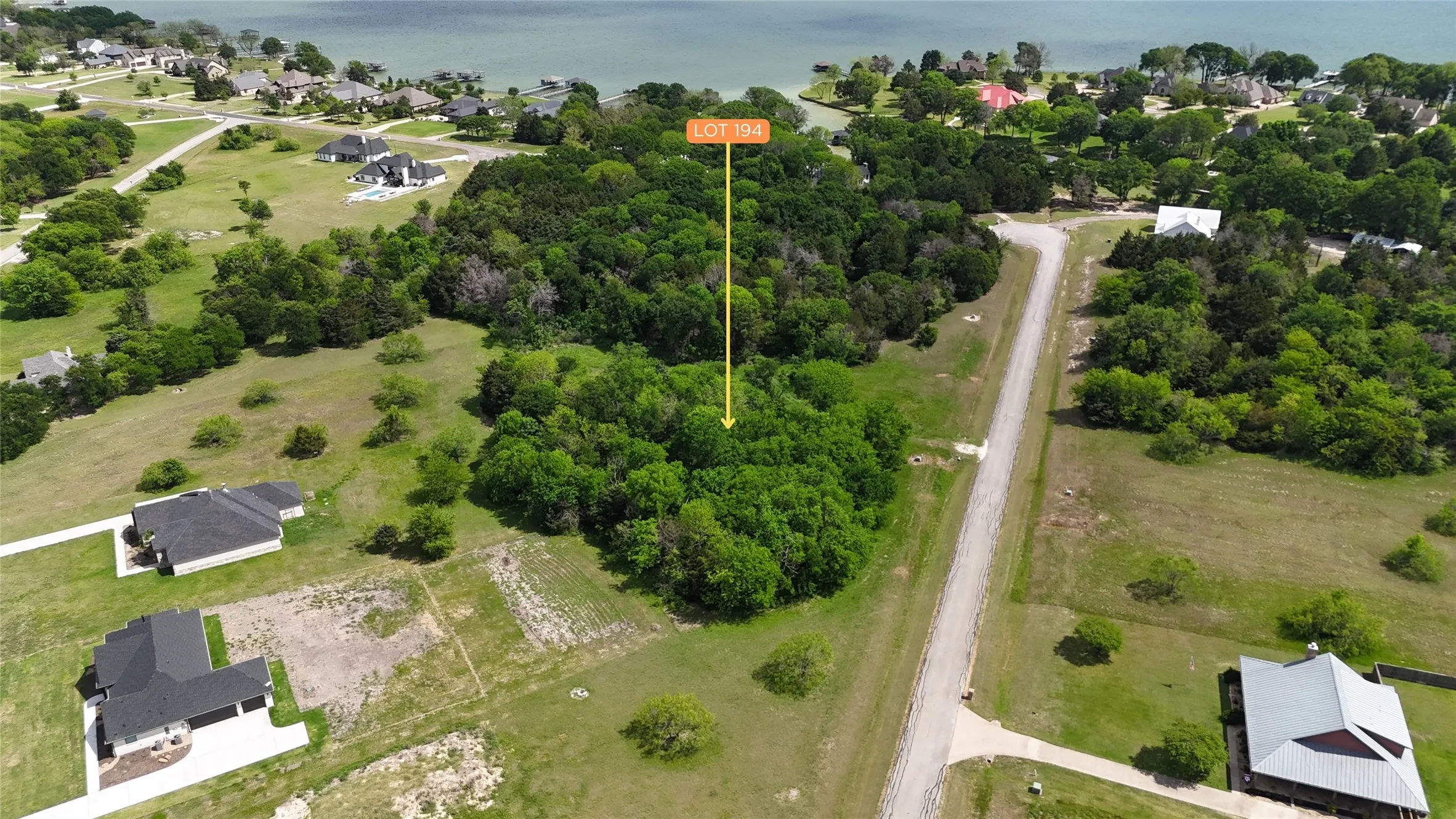 Wooded homesite near Richland Chambers Lake offers mature trees, open space, and an inviting setting for a future Central Texas retreat.