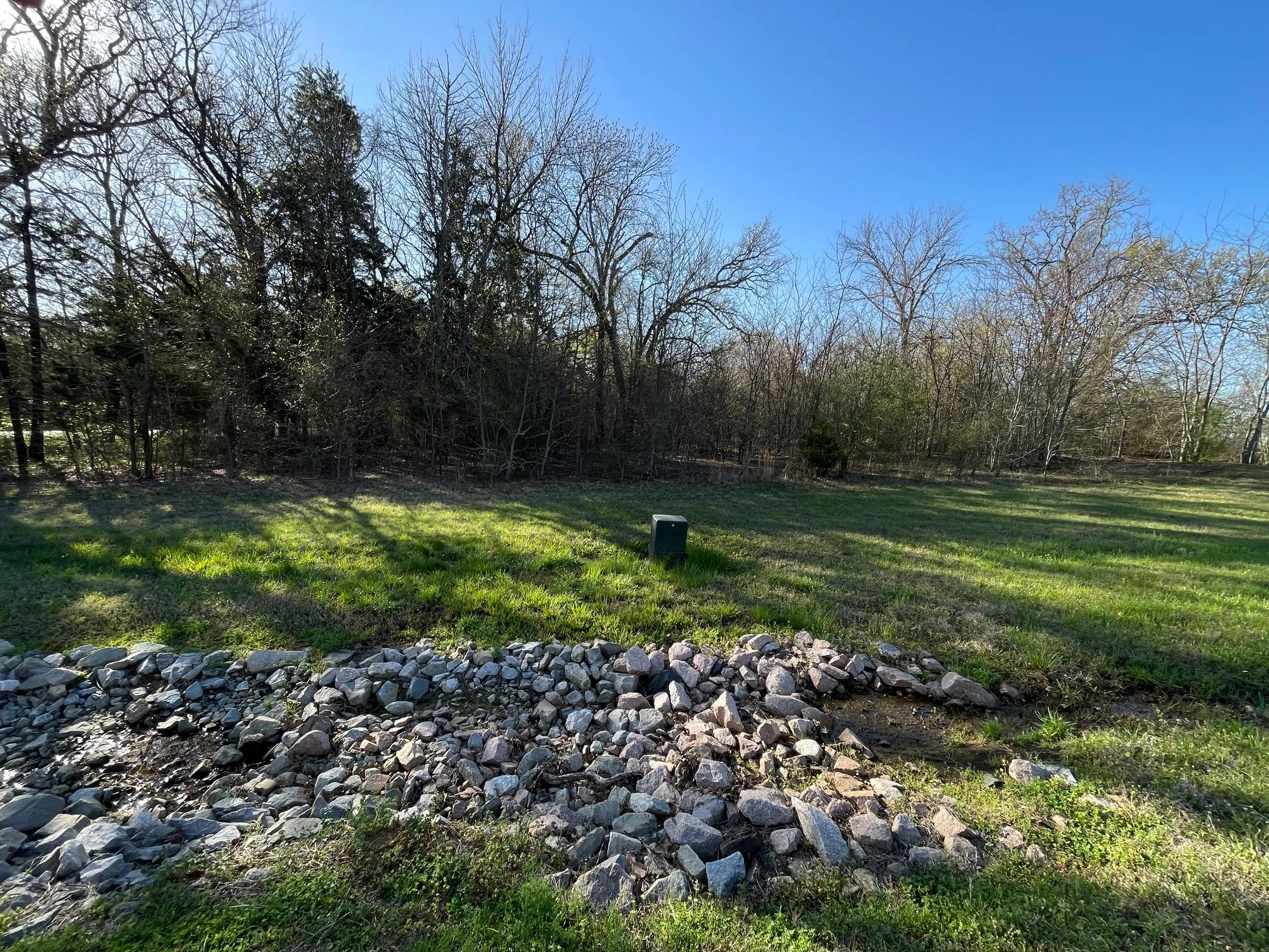 Unimproved Land For Sale in Grayson County , Lots 1B&2B Pronghorn Drive, Gordonville, Texas 76245, 0, 0, Garage spaces, 0 Sqft, built in 0, Price $80,000, mls#21155977, Real Estate Agent in Gordonville, Homes For Sale in Grayson county, Homes For Sale in Gordonville, Realtor in Gordonville Texas, Real Estate Brokerage Independent Realty Texas, Luminita Cordes Realtor