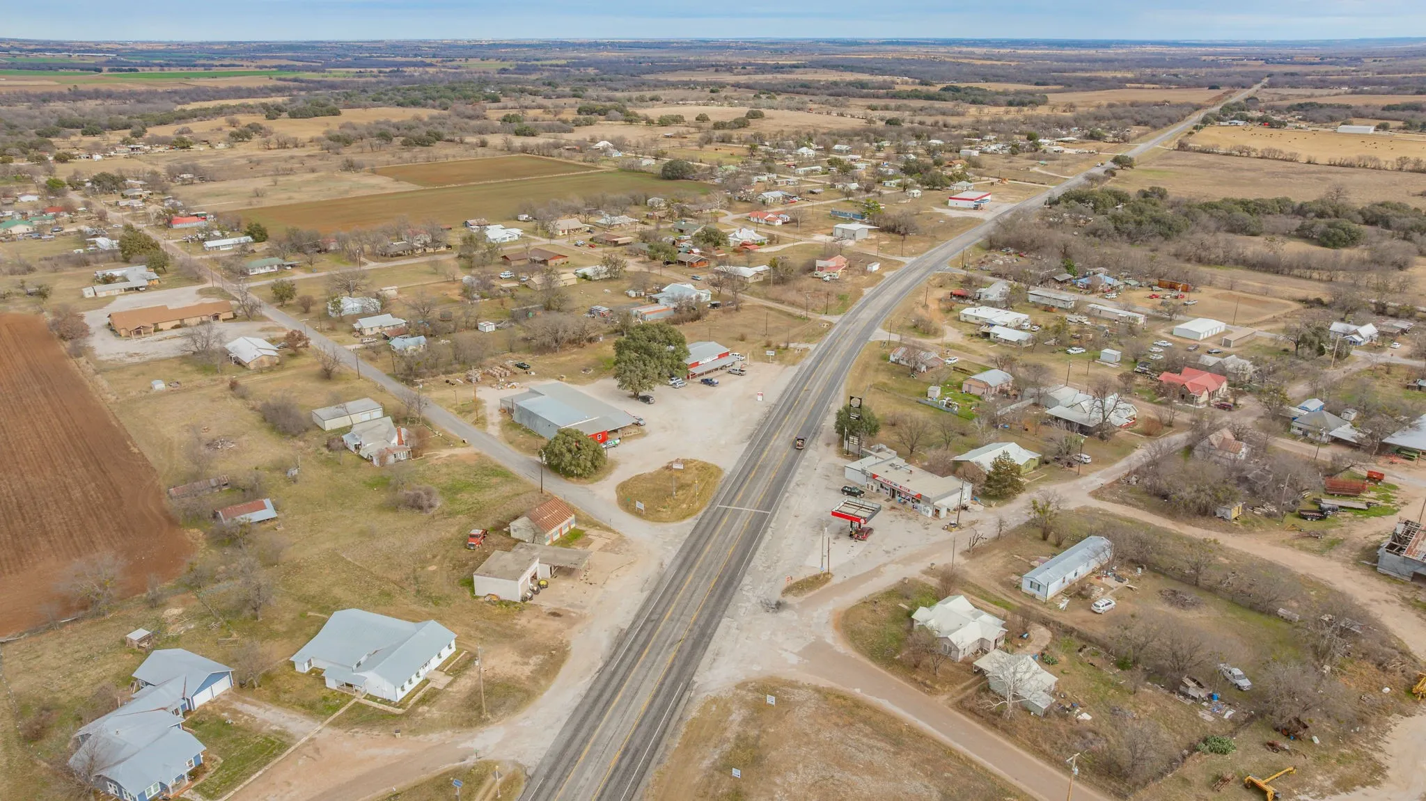 Retail For Sale in Comanche County , 100 W Commerce Street, Gustine, Texas 76455, 0, 0, Garage spaces, 0 Sqft, built in 1963, Preowned, mls#21156131, Real Estate Agent in Gustine, Homes For Sale in Comanche county, Homes For Sale in Gustine, Realtor in Gustine Texas, Real Estate Brokerage Independent Realty Texas, Luminita Cordes Realtor