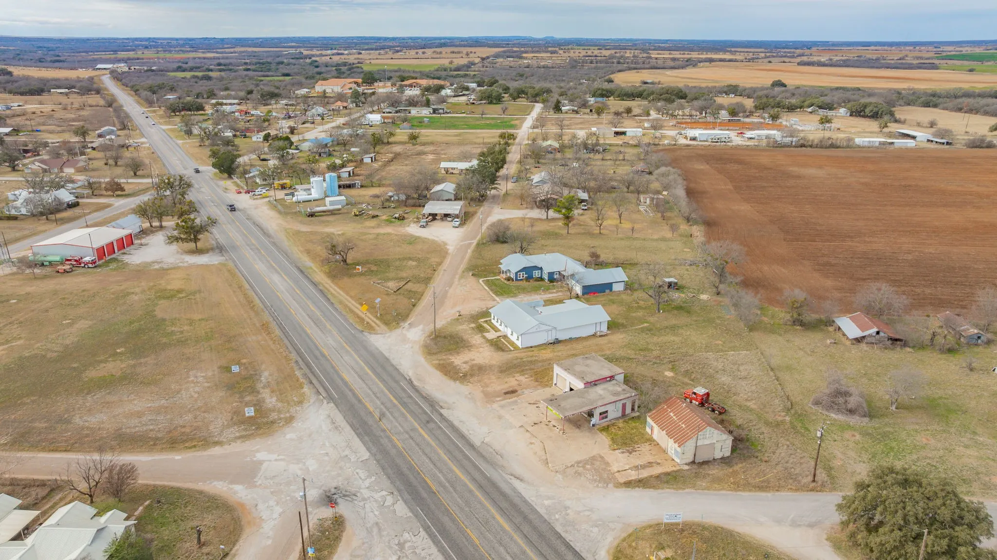 Retail For Sale in Comanche County , 100 W Commerce Street, Gustine, Texas 76455, 0, 0, Garage spaces, 0 Sqft, built in 1963, Preowned, mls#21156131, Real Estate Agent in Gustine, Homes For Sale in Comanche county, Homes For Sale in Gustine, Realtor in Gustine Texas, Real Estate Brokerage Independent Realty Texas, Luminita Cordes Realtor