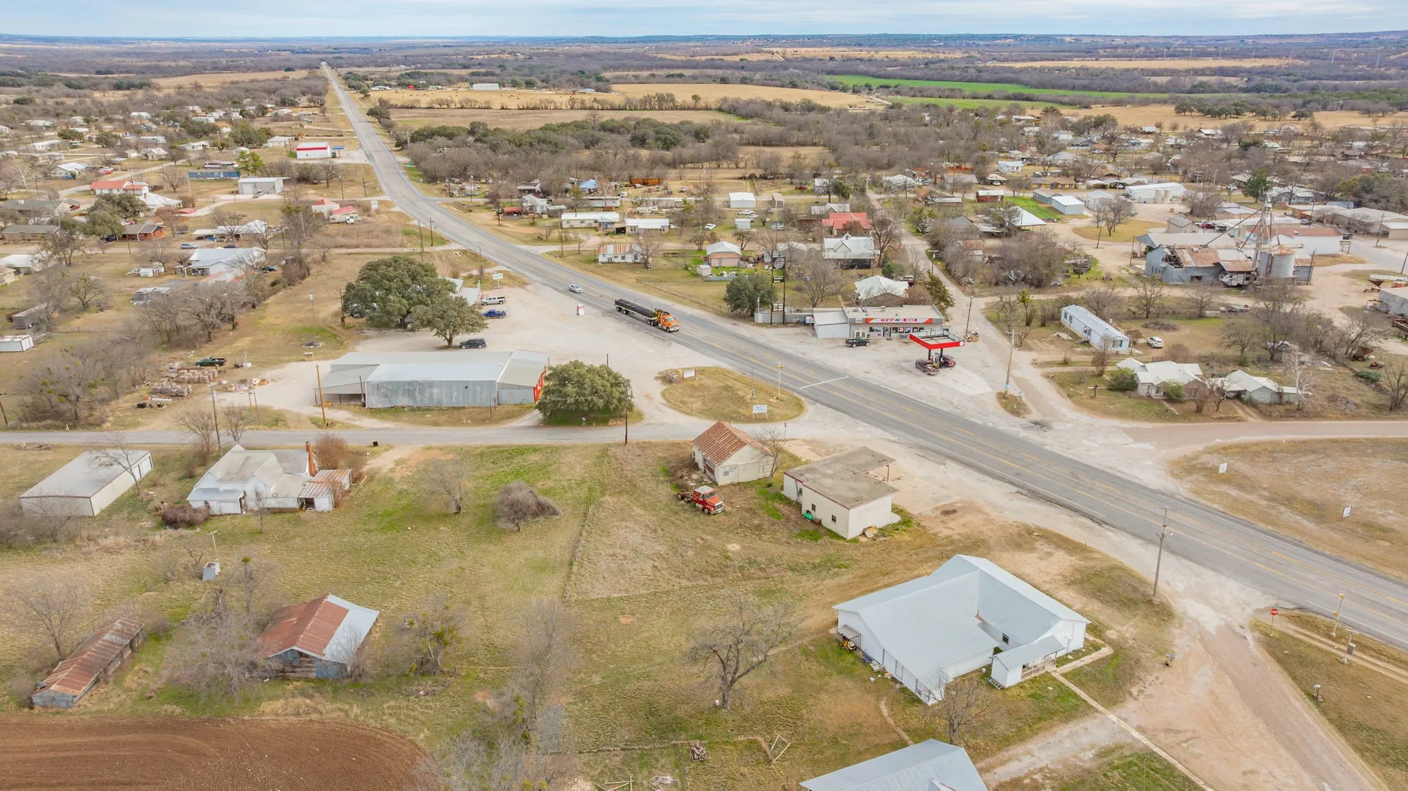 Retail For Sale in Comanche County , 100 W Commerce Street, Gustine, Texas 76455, 0, 0, Garage spaces, 0 Sqft, built in 1963, Preowned, mls#21156131, Real Estate Agent in Gustine, Homes For Sale in Comanche county, Homes For Sale in Gustine, Realtor in Gustine Texas, Real Estate Brokerage Independent Realty Texas, Luminita Cordes Realtor