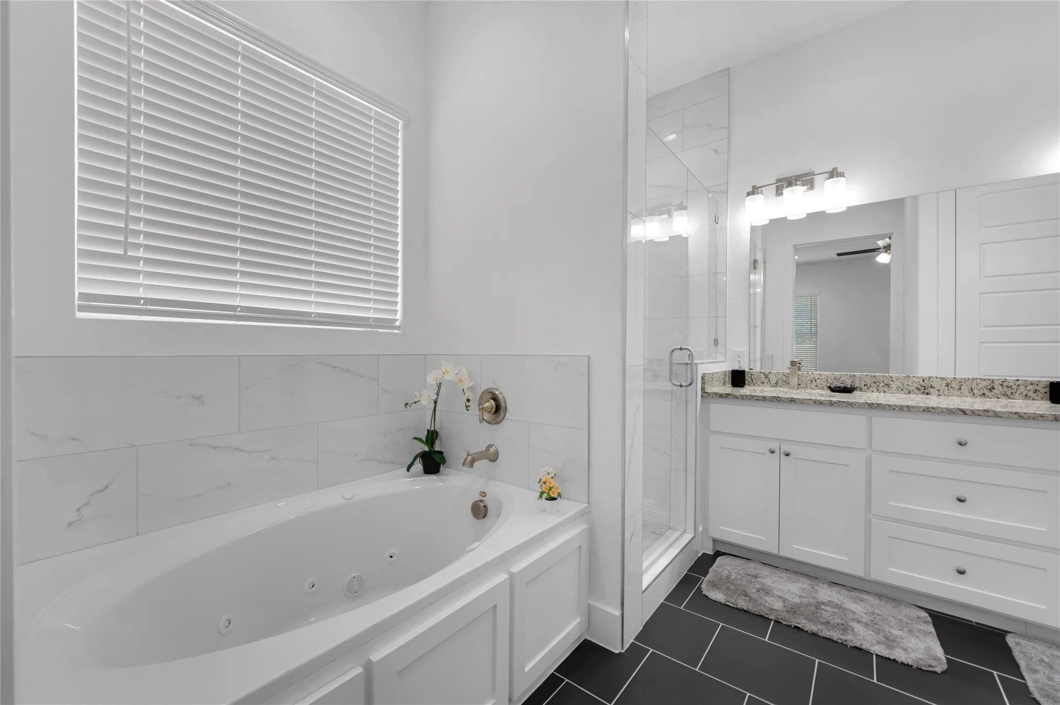 Single Family Residence For Rent in Dallas County , 1838 Life Avenue, Dallas, Texas 75212, 4 Bedrooms, 2 Bathrooms, 2 Garage spaces, 1,830 Sqft, built in 2022, Preowned, Price $3,200, mls#21144743, Real Estate Agent in Dallas, Homes For Rent in Dallas county, Homes For Rent in Dallas, Realtor in Dallas Texas, Real Estate Brokerage Independent Realty Texas, Luminita Cordes Realtor