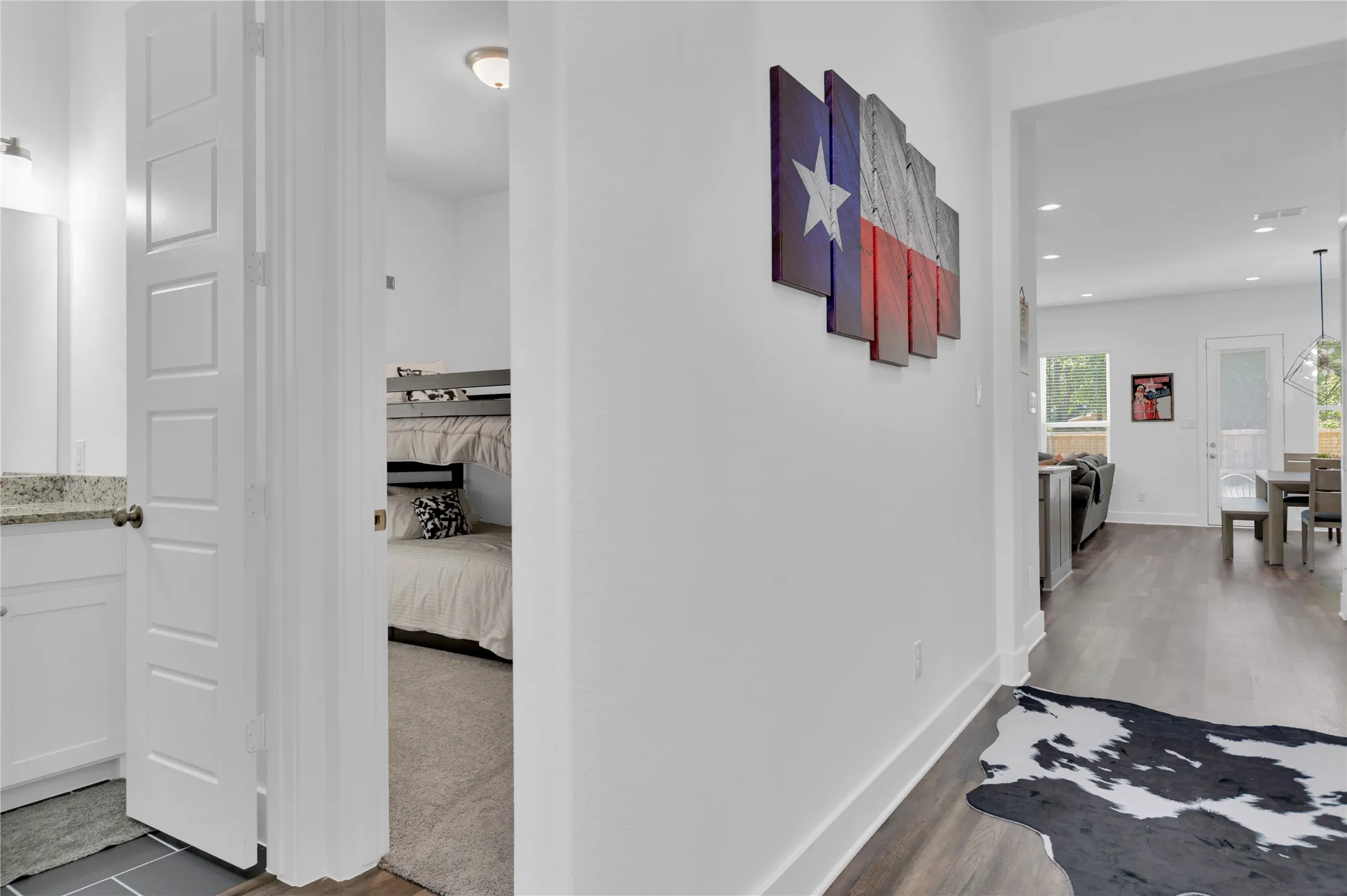 Single Family Residence For Rent in Dallas County , 1838 Life Avenue, Dallas, Texas 75212, 4 Bedrooms, 2 Bathrooms, 2 Garage spaces, 1,830 Sqft, built in 2022, Preowned, Price $3,200, mls#21144743, Real Estate Agent in Dallas, Homes For Rent in Dallas county, Homes For Rent in Dallas, Realtor in Dallas Texas, Real Estate Brokerage Independent Realty Texas, Luminita Cordes Realtor