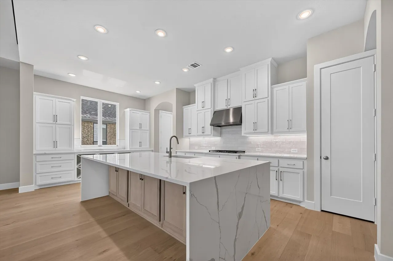 Single Family Residence For Sale in Rockwall County , 906 Montrose Drive, Rockwall, Texas 75087, 4 Bedrooms, 5 Bathrooms, 3 Garage spaces, 3,435 Sqft, built in 2026, New Construction - Incomplete, Price $800,000, mls#21155354, Real Estate Agent in Rockwall, Homes For Sale in Rockwall county, Homes For Sale in Rockwall, Realtor in Rockwall Texas, Real Estate Brokerage Independent Realty Texas, Luminita Cordes Realtor