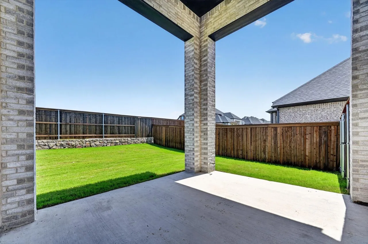 Single Family Residence For Sale in Rockwall County , 906 Montrose Drive, Rockwall, Texas 75087, 4 Bedrooms, 5 Bathrooms, 3 Garage spaces, 3,435 Sqft, built in 2026, New Construction - Incomplete, Price $800,000, mls#21155354, Real Estate Agent in Rockwall, Homes For Sale in Rockwall county, Homes For Sale in Rockwall, Realtor in Rockwall Texas, Real Estate Brokerage Independent Realty Texas, Luminita Cordes Realtor