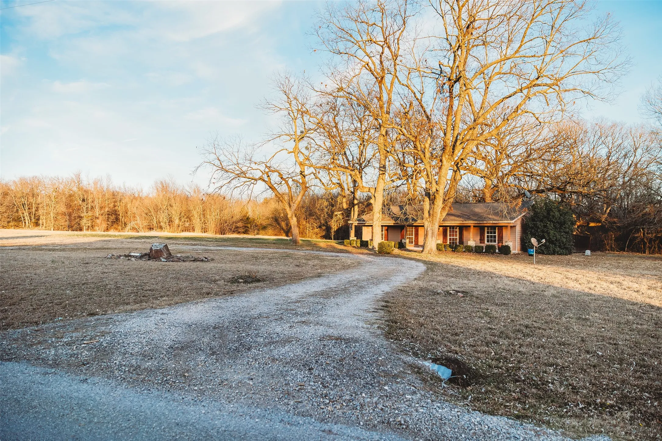 View of dirt / gravel driveway