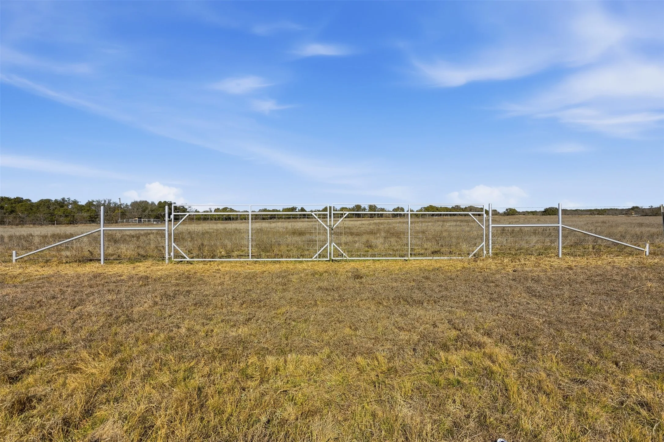 Ranch For Sale in Brown County , 14725 Highway 183 N, May, Texas 76857, 0, 0, Garage spaces, 0 Sqft, built in 2017, Price $1,481,555, mls#21156041, Real Estate Agent in May, Homes For Sale in Brown county, Homes For Sale in May, Realtor in May Texas, Real Estate Brokerage Independent Realty Texas, Luminita Cordes Realtor
