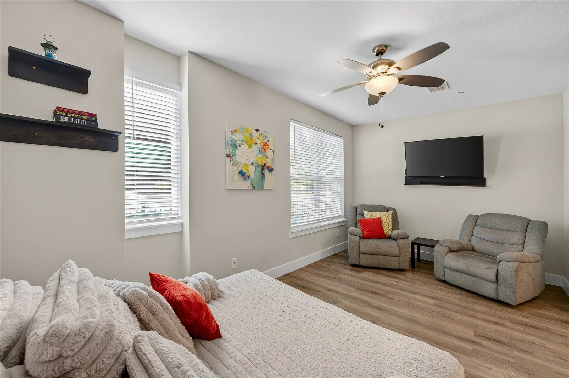 Townhouse For Sale in Tarrant County , 7696 Resting Mews, North Richland Hills, Texas 76182, 3 Bedroom, 3 Bathroom, 2 Garage spaces, 1,501 Sqft, built in 2020, mls#21156151, Real Estate Agent in North Richland Hills, Homes For Sale in Tarrant county, Homes For Sale in North Richland Hills, Realtor in North Richland Hills Texas, Real Estate Brokerage Independent Realty Texas, Luminita Cordes Realtor