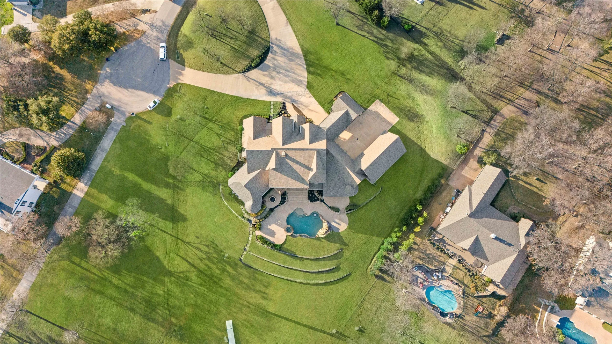 Single Family Residence For Sale in Denton County , 6609 Autumn Mist Cove, Little Elm, Texas 75068, 5 Bedrooms, 8 Bathrooms, 6 Garage spaces, 8,541 Sqft, built in 2016, Preowned, Price $4,250,000, mls#21155729, Real Estate Agent in Little Elm, Homes For Sale in Denton county, Homes For Sale in Little Elm, Realtor in Little Elm Texas, Real Estate Brokerage Independent Realty Texas, Luminita Cordes Realtor