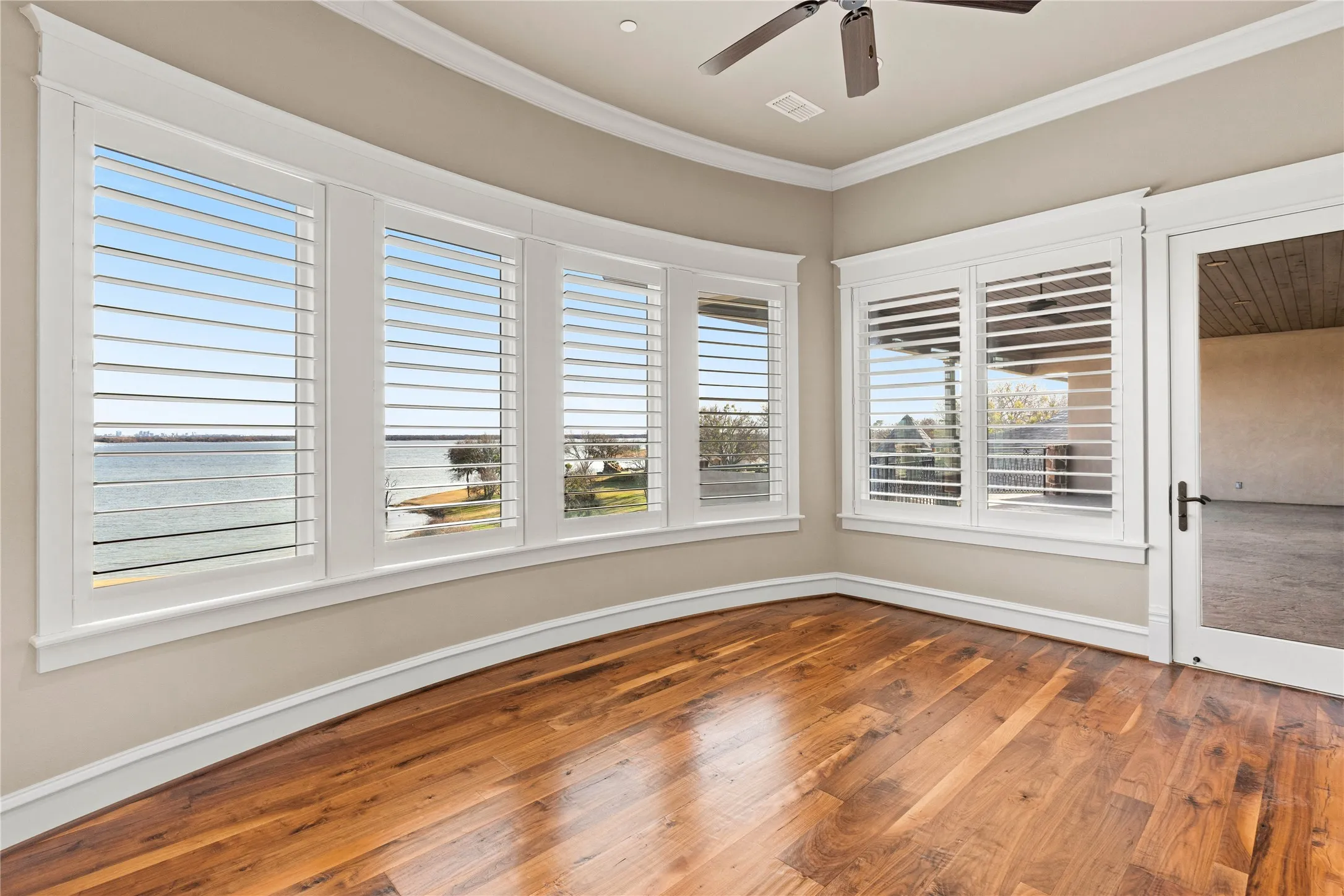 Single Family Residence For Sale in Denton County , 6609 Autumn Mist Cove, Little Elm, Texas 75068, 5 Bedrooms, 8 Bathrooms, 6 Garage spaces, 8,541 Sqft, built in 2016, Preowned, Price $4,250,000, mls#21155729, Real Estate Agent in Little Elm, Homes For Sale in Denton county, Homes For Sale in Little Elm, Realtor in Little Elm Texas, Real Estate Brokerage Independent Realty Texas, Luminita Cordes Realtor