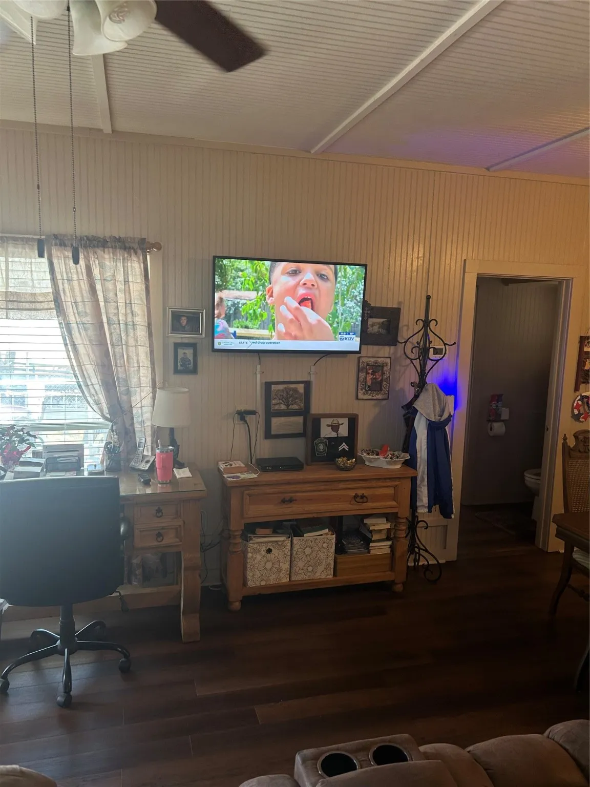 Single Family Residence For Sale in Wood County , 244 County Road 1973, Yantis, Texas 75497, 2 Bedrooms, 2 Bathrooms, Garage spaces, 931 Sqft, built in 2004, Price $197,000, mls#21156351, Real Estate Agent in Yantis, Homes For Sale in Wood county, Homes For Sale in Yantis, Realtor in Yantis Texas, Real Estate Brokerage Independent Realty Texas, Luminita Cordes Realtor