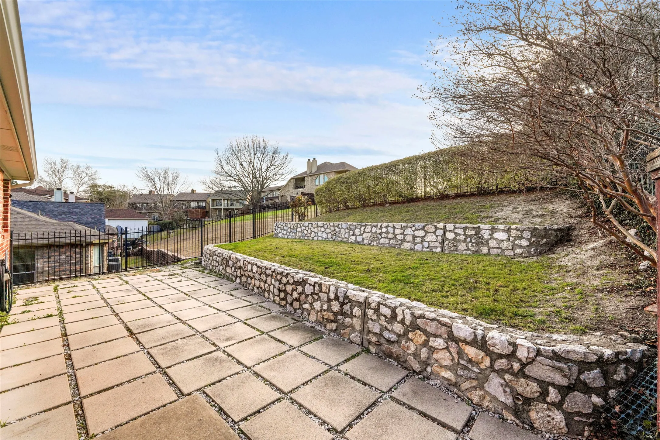 Single Family Residence For Sale in Rockwall County , 5707 Ranger Drive, Rockwall, Texas 75032, 3 Bedrooms, 3 Bathrooms, 2 Garage spaces, 2,488 Sqft, built in 2007, Price $449,000, mls#21156296, Real Estate Agent in Rockwall, Homes For Sale in Rockwall county, Homes For Sale in Rockwall, Realtor in Rockwall Texas, Real Estate Brokerage Independent Realty Texas, Luminita Cordes Realtor