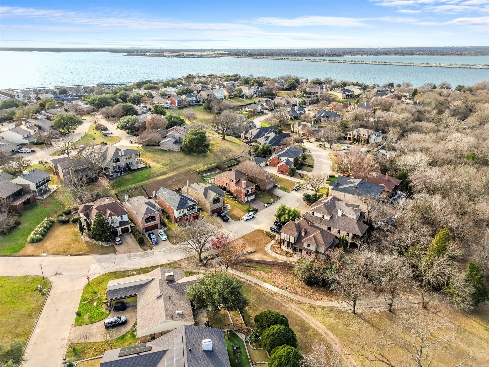 Single Family Residence For Sale in Rockwall County , 5707 Ranger Drive, Rockwall, Texas 75032, 3 Bedrooms, 3 Bathrooms, 2 Garage spaces, 2,488 Sqft, built in 2007, Price $449,000, mls#21156296, Real Estate Agent in Rockwall, Homes For Sale in Rockwall county, Homes For Sale in Rockwall, Realtor in Rockwall Texas, Real Estate Brokerage Independent Realty Texas, Luminita Cordes Realtor
