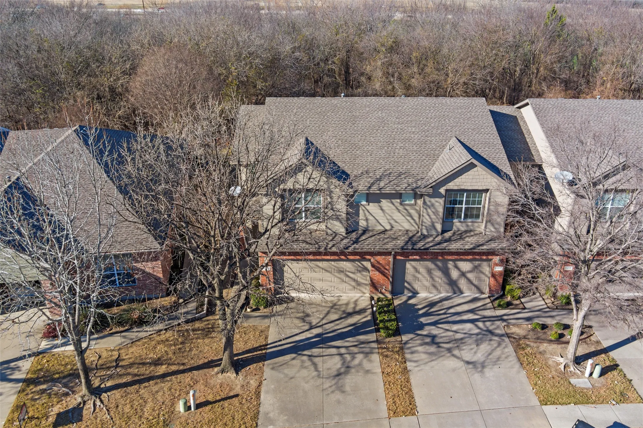 Townhouse For Sale in Collin County , 3221 Judge Holland Lane, Plano, Texas 75025, 3 Bedroom, 3 Bathroom, 2 Garage spaces, 1,597 Sqft, built in 2004, Price $339,000, mls#21152148, Real Estate Agent in Plano, Homes For Sale in Collin county, Homes For Sale in Plano, Realtor in Plano Texas, Real Estate Brokerage Independent Realty Texas, Luminita Cordes Realtor