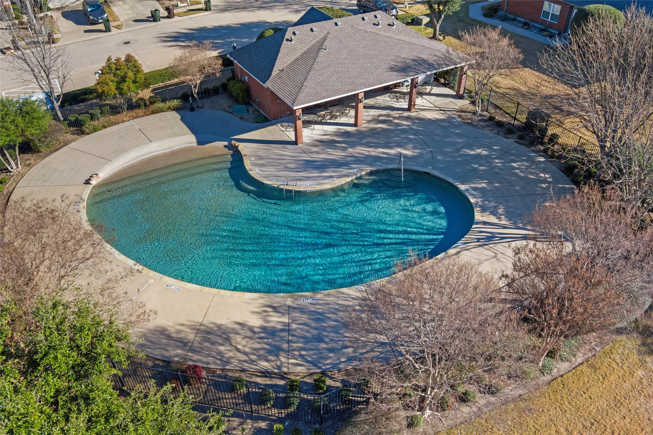 Townhouse For Sale in Collin County , 3221 Judge Holland Lane, Plano, Texas 75025, 3 Bedroom, 3 Bathroom, 2 Garage spaces, 1,597 Sqft, built in 2004, Price $339,000, mls#21152148, Real Estate Agent in Plano, Homes For Sale in Collin county, Homes For Sale in Plano, Realtor in Plano Texas, Real Estate Brokerage Independent Realty Texas, Luminita Cordes Realtor