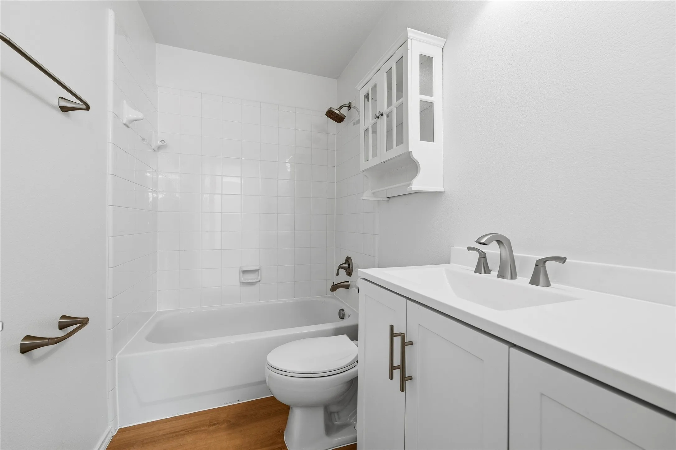 Townhouse For Sale in Collin County , 3221 Judge Holland Lane, Plano, Texas 75025, 3 Bedroom, 3 Bathroom, 2 Garage spaces, 1,597 Sqft, built in 2004, Price $339,000, mls#21152148, Real Estate Agent in Plano, Homes For Sale in Collin county, Homes For Sale in Plano, Realtor in Plano Texas, Real Estate Brokerage Independent Realty Texas, Luminita Cordes Realtor