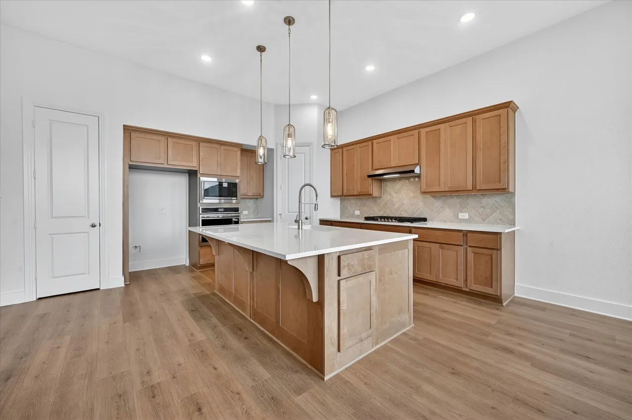 Single Family Residence For Sale in Kaufman County , 2408 Drummond Street, Forney, Texas 75126, 4 Bedroom, 4 Bathroom, 3 Garage spaces, 2,681 Sqft, built in 2026, New Construction - Incomplete, mls#21156217, Real Estate Agent in Forney, Homes For Sale in Kaufman county, Homes For Sale in Forney, Realtor in Forney Texas, Real Estate Brokerage Independent Realty Texas, Luminita Cordes Realtor