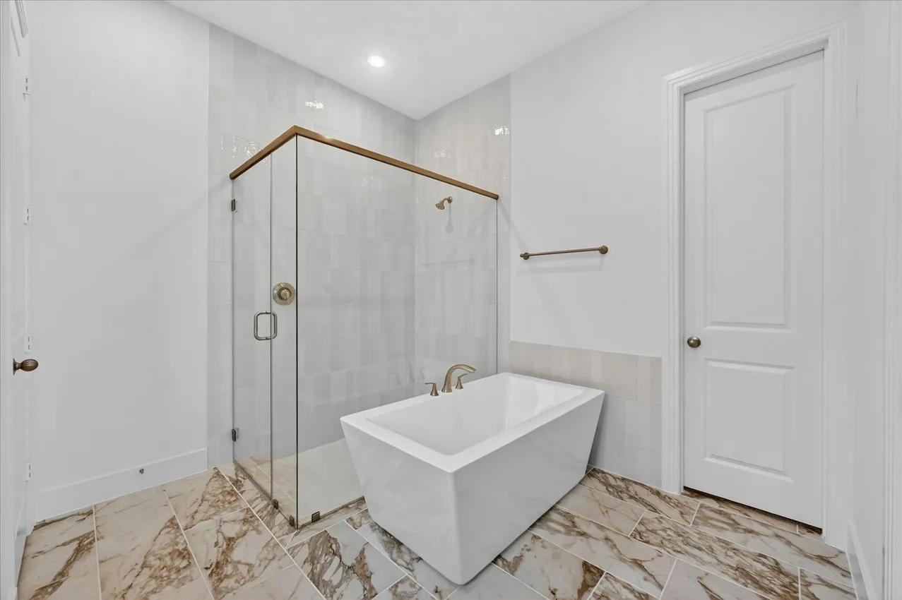Single Family Residence For Sale in Kaufman County , 2408 Drummond Street, Forney, Texas 75126, 4 Bedroom, 4 Bathroom, 3 Garage spaces, 2,681 Sqft, built in 2026, New Construction - Incomplete, mls#21156217, Real Estate Agent in Forney, Homes For Sale in Kaufman county, Homes For Sale in Forney, Realtor in Forney Texas, Real Estate Brokerage Independent Realty Texas, Luminita Cordes Realtor