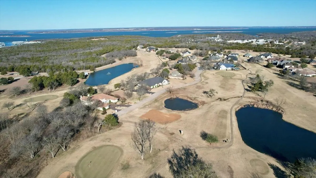 Improved Land For Sale in Grayson County , 32 Palmer Lane, Pottsboro, Texas 75076, 0, 0, Garage spaces, 0 Sqft, built in 0, mls#21156329, Real Estate Agent in Pottsboro, Homes For Sale in Grayson county, Homes For Sale in Pottsboro, Realtor in Pottsboro Texas, Real Estate Brokerage Independent Realty Texas, Luminita Cordes Realtor