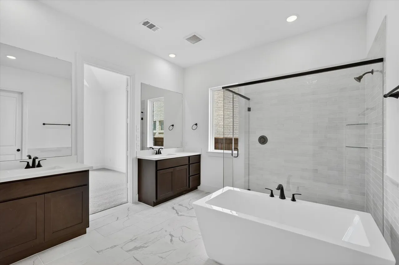 Single Family Residence For Sale in Kaufman County , 2716 Railway Street, Forney, Texas 75126, 4 Bedroom, 5 Bathroom, 3 Garage spaces, 3,284 Sqft, built in 2026, New Construction - Incomplete, mls#21156226, Real Estate Agent in Forney, Homes For Sale in Kaufman county, Homes For Sale in Forney, Realtor in Forney Texas, Real Estate Brokerage Independent Realty Texas, Luminita Cordes Realtor
