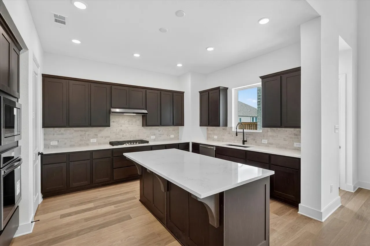 Single Family Residence For Sale in Kaufman County , 2716 Railway Street, Forney, Texas 75126, 4 Bedroom, 5 Bathroom, 3 Garage spaces, 3,284 Sqft, built in 2026, New Construction - Incomplete, mls#21156226, Real Estate Agent in Forney, Homes For Sale in Kaufman county, Homes For Sale in Forney, Realtor in Forney Texas, Real Estate Brokerage Independent Realty Texas, Luminita Cordes Realtor