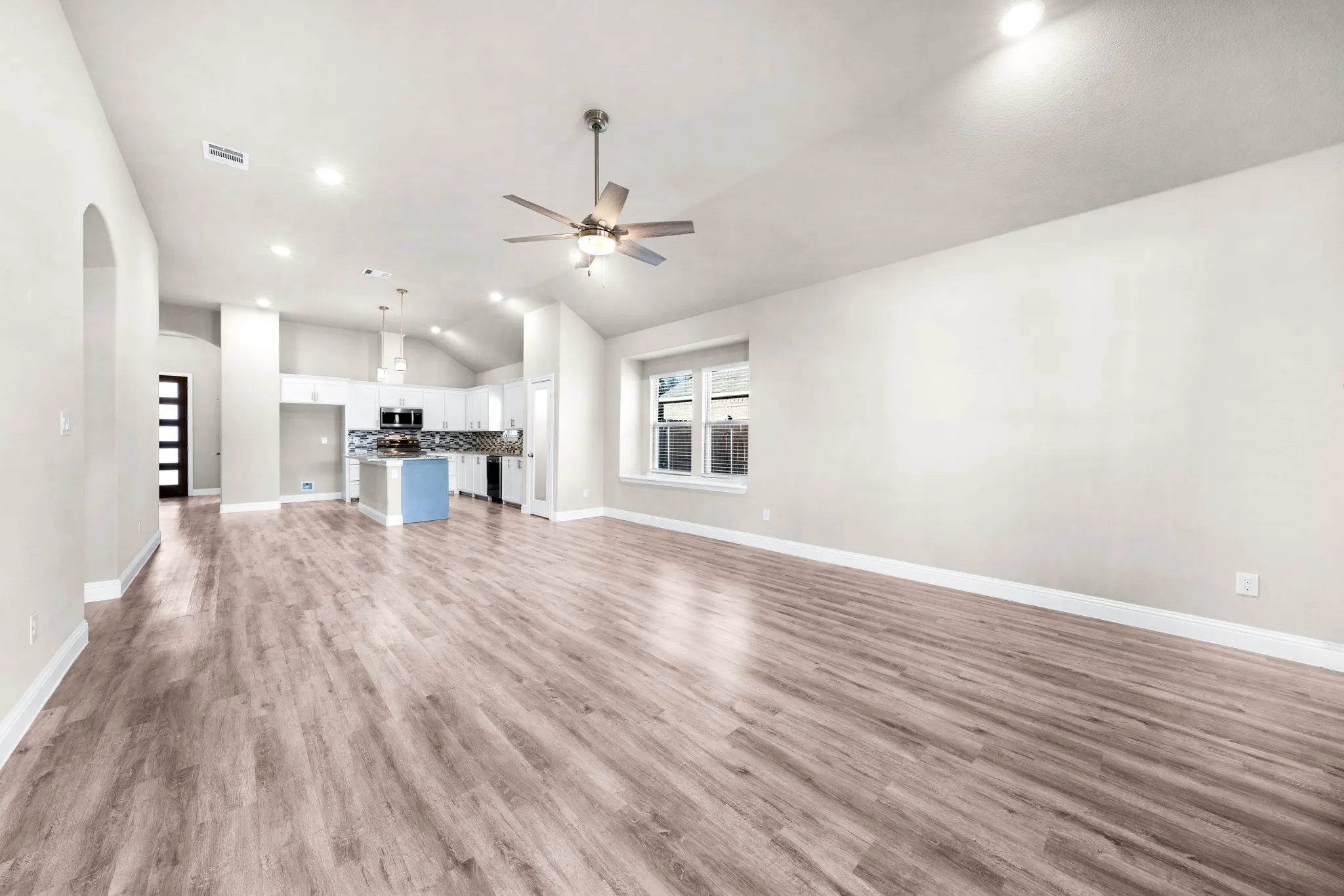Single Family Residence For Sale in Hunt County , 3820 Mcdougal Street, Greenville, Texas 75401, 4 Bedroom, 2 Bathroom, 2 Garage spaces, 1,878 Sqft, built in 2022, Preowned, mls#21154037, Real Estate Agent in Greenville, Homes For Sale in Hunt county, Homes For Sale in Greenville, Realtor in Greenville Texas, Real Estate Brokerage Independent Realty Texas, Luminita Cordes Realtor
