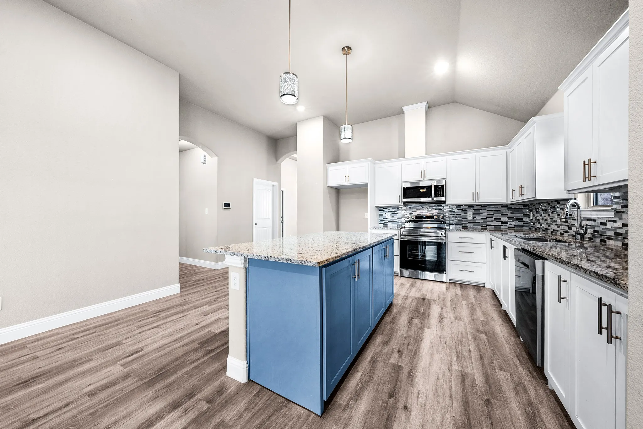 Single Family Residence For Sale in Hunt County , 3820 Mcdougal Street, Greenville, Texas 75401, 4 Bedroom, 2 Bathroom, 2 Garage spaces, 1,878 Sqft, built in 2022, Preowned, mls#21154037, Real Estate Agent in Greenville, Homes For Sale in Hunt county, Homes For Sale in Greenville, Realtor in Greenville Texas, Real Estate Brokerage Independent Realty Texas, Luminita Cordes Realtor