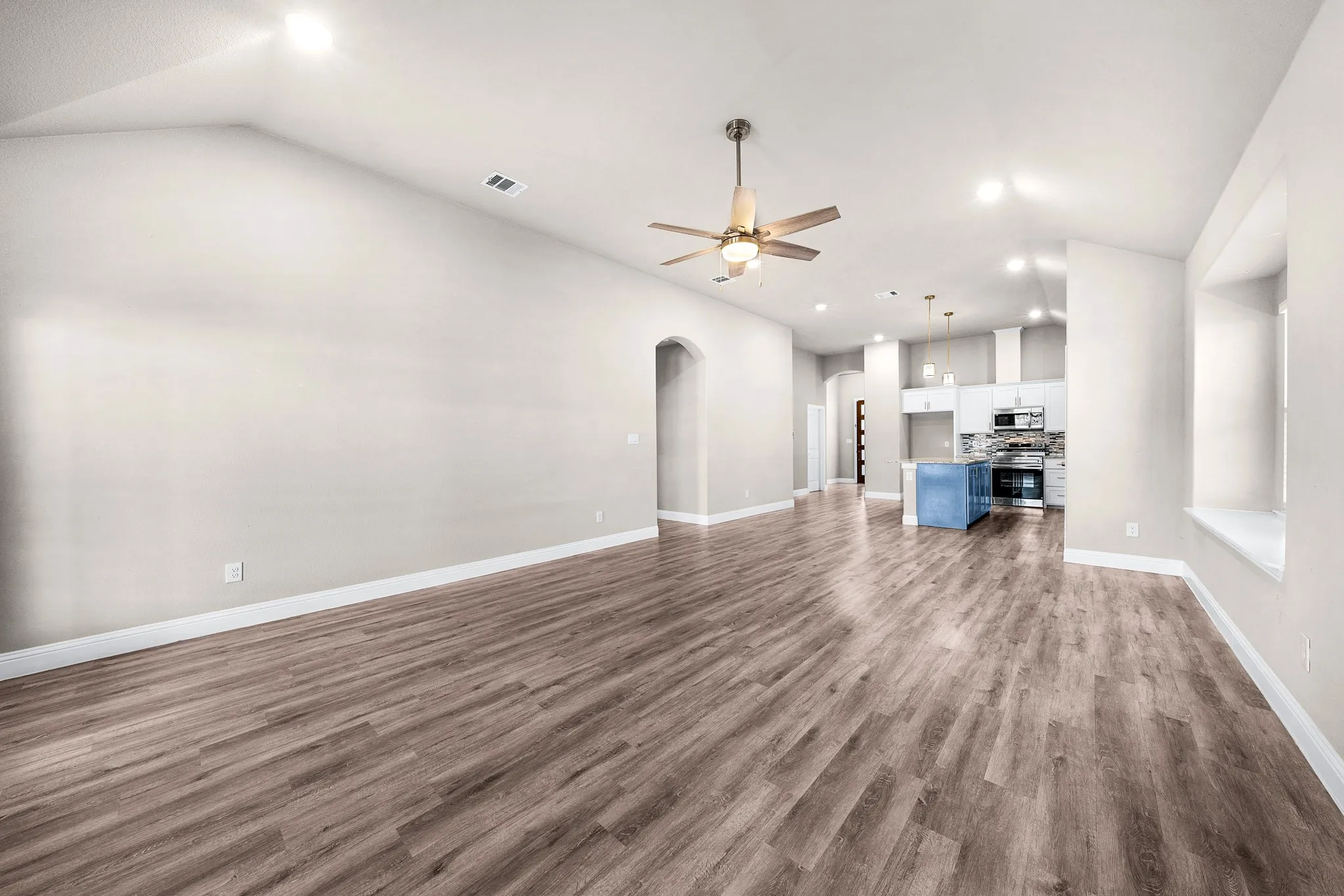 Single Family Residence For Sale in Hunt County , 3820 Mcdougal Street, Greenville, Texas 75401, 4 Bedroom, 2 Bathroom, 2 Garage spaces, 1,878 Sqft, built in 2022, Preowned, mls#21154037, Real Estate Agent in Greenville, Homes For Sale in Hunt county, Homes For Sale in Greenville, Realtor in Greenville Texas, Real Estate Brokerage Independent Realty Texas, Luminita Cordes Realtor