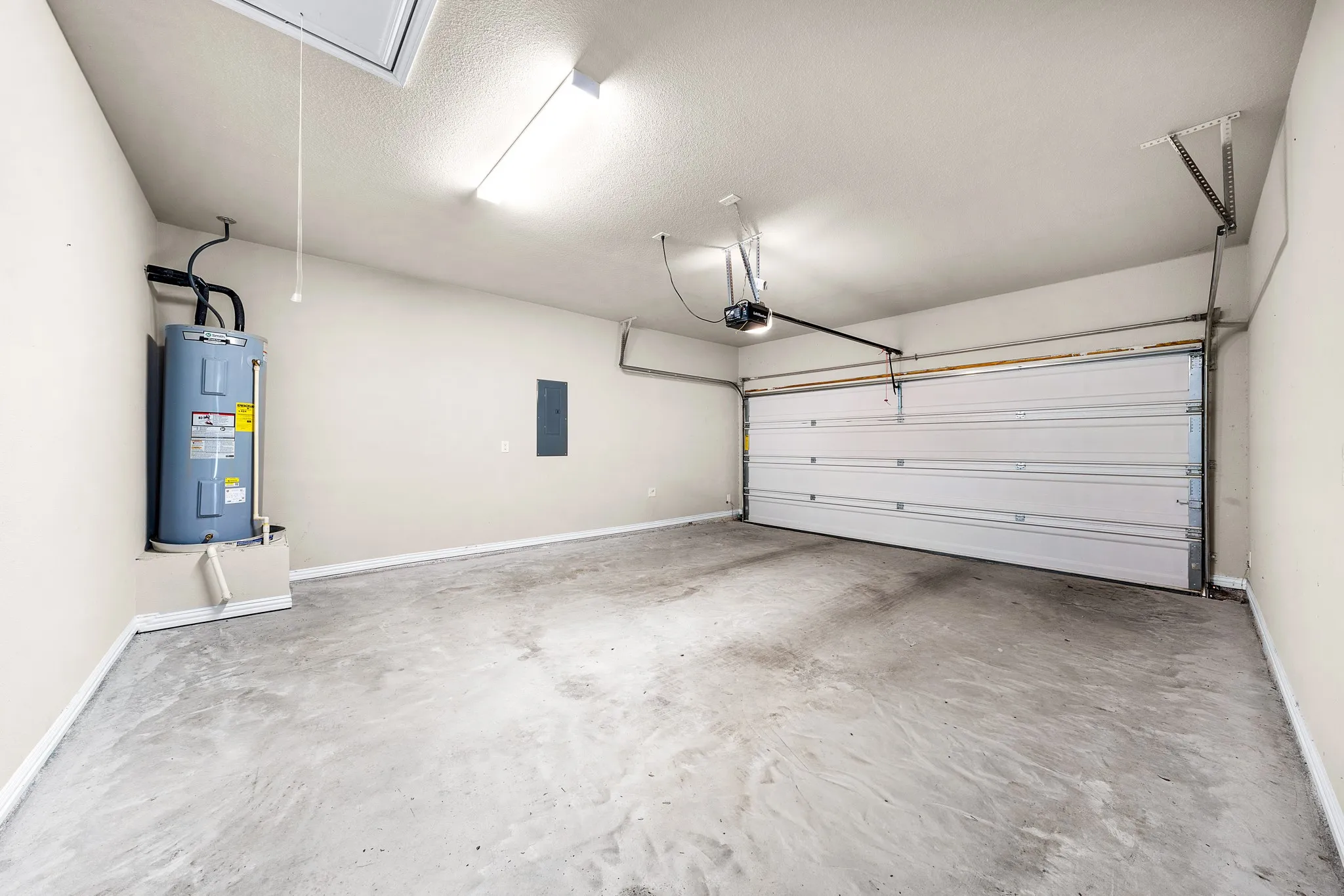 Single Family Residence For Sale in Hunt County , 3820 Mcdougal Street, Greenville, Texas 75401, 4 Bedroom, 2 Bathroom, 2 Garage spaces, 1,878 Sqft, built in 2022, Preowned, mls#21154037, Real Estate Agent in Greenville, Homes For Sale in Hunt county, Homes For Sale in Greenville, Realtor in Greenville Texas, Real Estate Brokerage Independent Realty Texas, Luminita Cordes Realtor