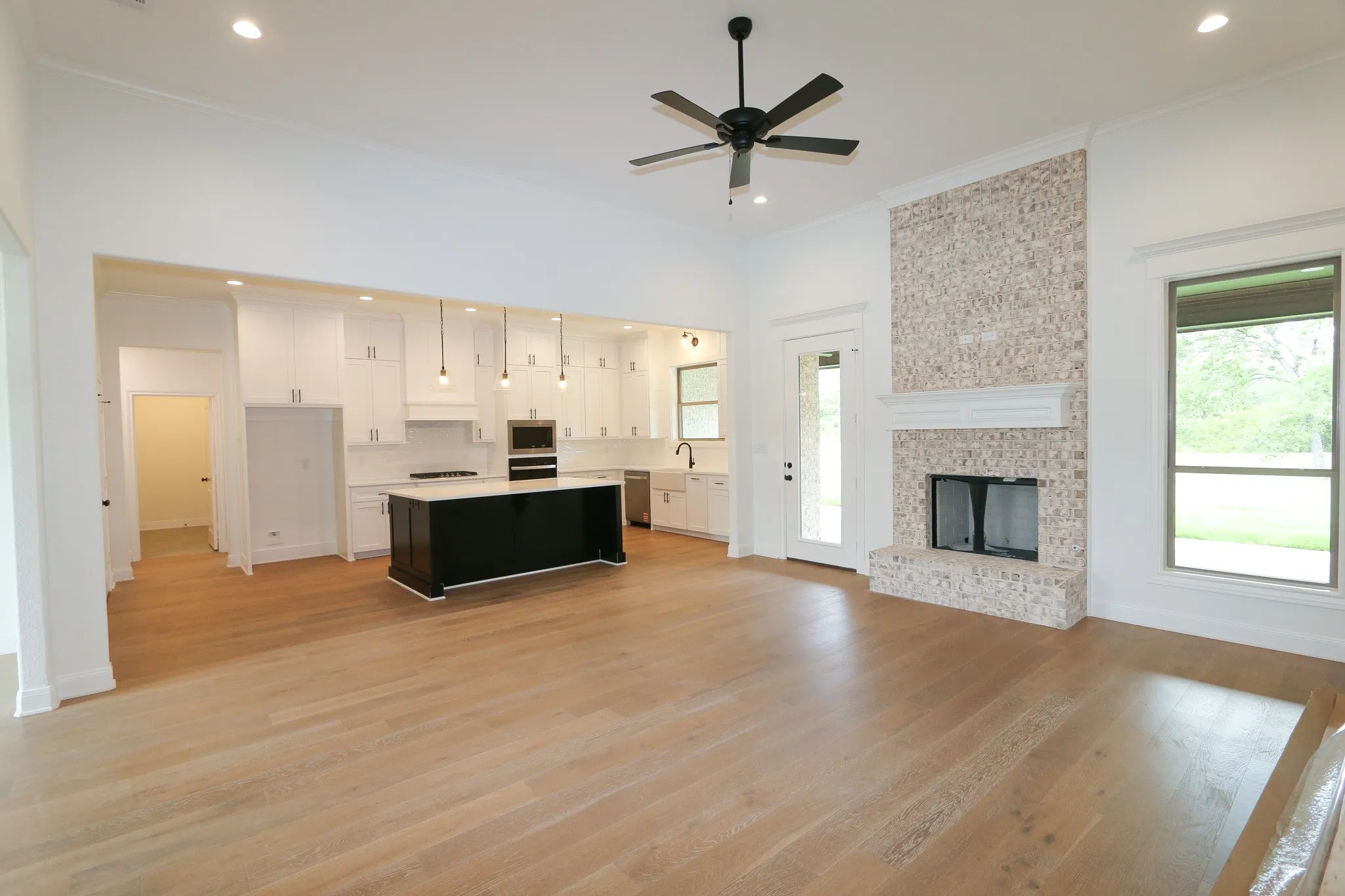 Single Family Residence For Sale in Smith County , 16503 Cooper Way, Tyler, Texas 75703, 4 Bedroom, 3 Bathroom, 2 Garage spaces, 2,402 Sqft, built in 2025, New Construction - Complete, mls#21156550, Real Estate Agent in Tyler, Homes For Sale in Smith county, Homes For Sale in Tyler, Realtor in Tyler Texas, Real Estate Brokerage Independent Realty Texas, Luminita Cordes Realtor
