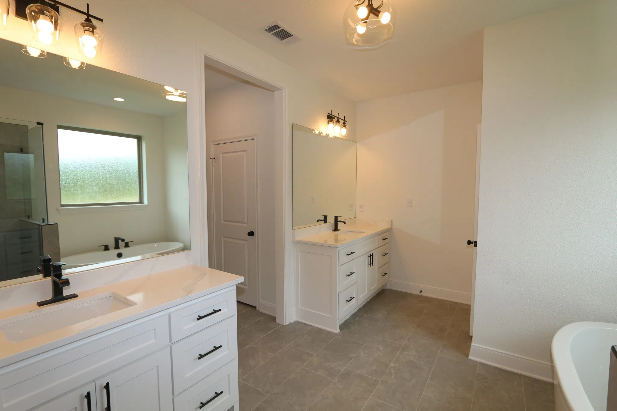 Single Family Residence For Sale in Smith County , 16503 Cooper Way, Tyler, Texas 75703, 4 Bedroom, 3 Bathroom, 2 Garage spaces, 2,402 Sqft, built in 2025, New Construction - Complete, mls#21156550, Real Estate Agent in Tyler, Homes For Sale in Smith county, Homes For Sale in Tyler, Realtor in Tyler Texas, Real Estate Brokerage Independent Realty Texas, Luminita Cordes Realtor