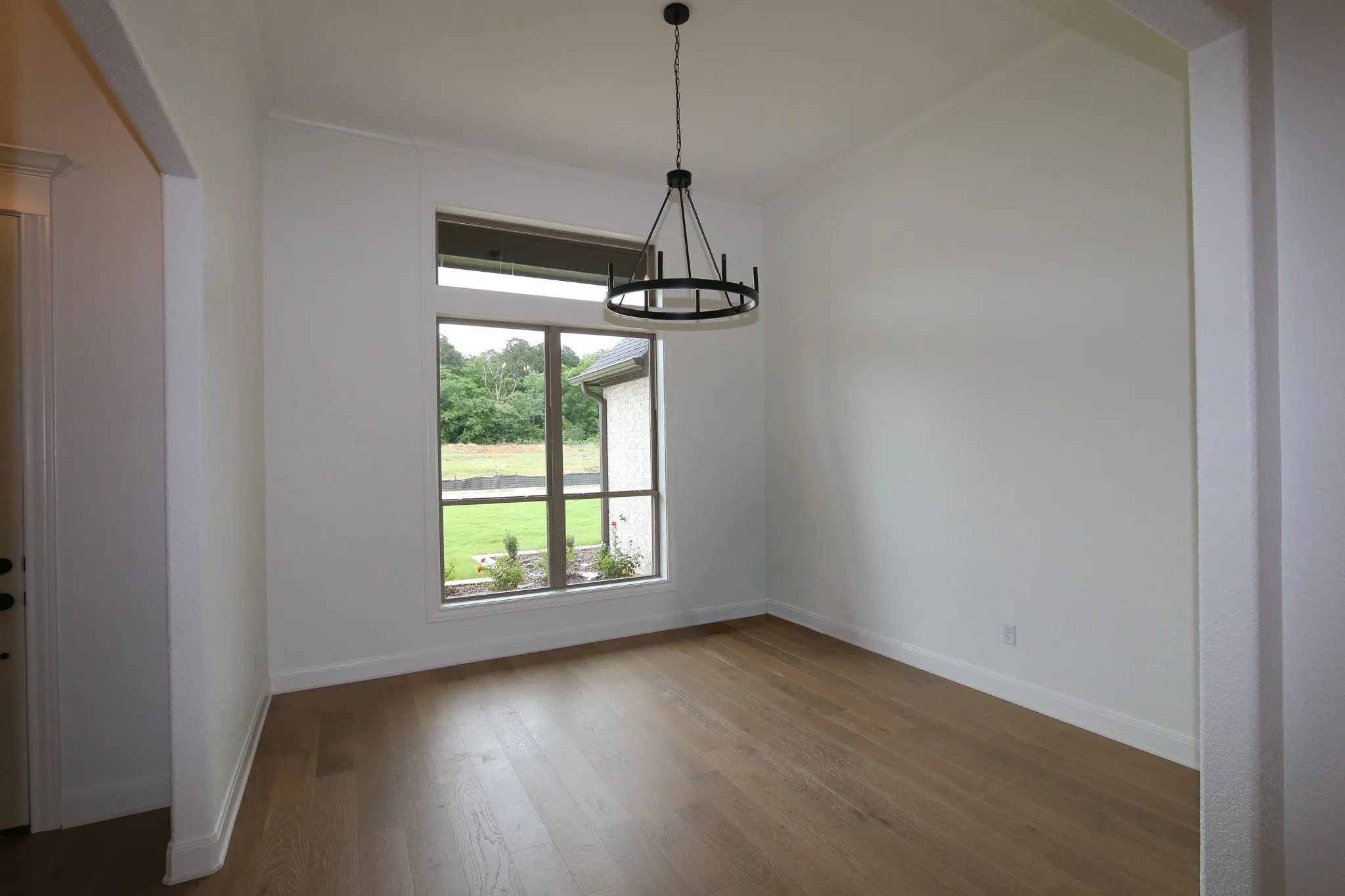 Single Family Residence For Sale in Smith County , 16503 Cooper Way, Tyler, Texas 75703, 4 Bedroom, 3 Bathroom, 2 Garage spaces, 2,402 Sqft, built in 2025, New Construction - Complete, mls#21156550, Real Estate Agent in Tyler, Homes For Sale in Smith county, Homes For Sale in Tyler, Realtor in Tyler Texas, Real Estate Brokerage Independent Realty Texas, Luminita Cordes Realtor