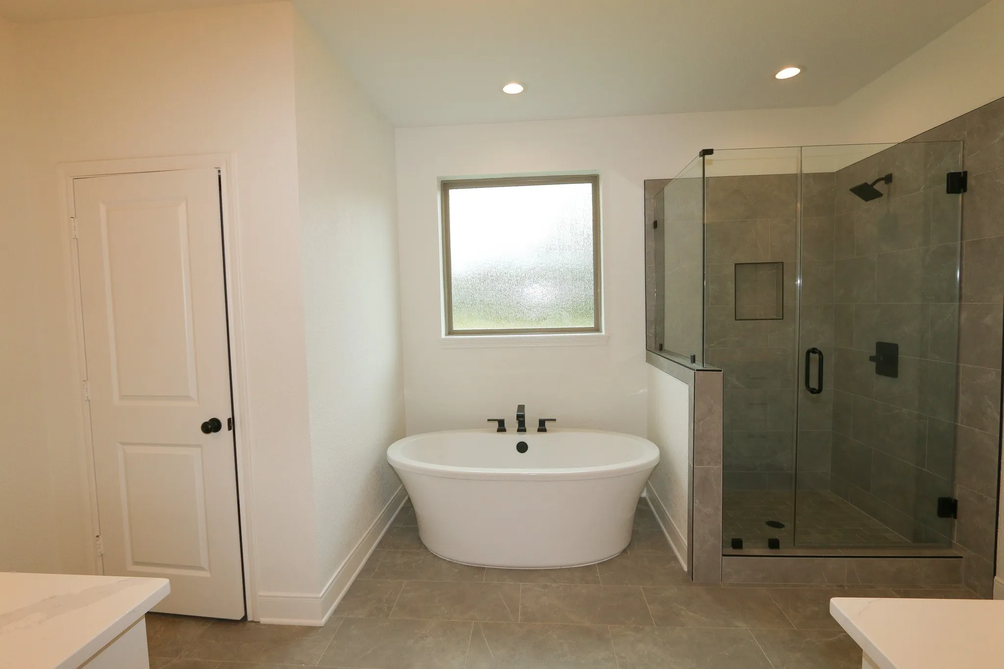 Single Family Residence For Sale in Smith County , 16503 Cooper Way, Tyler, Texas 75703, 4 Bedroom, 3 Bathroom, 2 Garage spaces, 2,402 Sqft, built in 2025, New Construction - Complete, mls#21156550, Real Estate Agent in Tyler, Homes For Sale in Smith county, Homes For Sale in Tyler, Realtor in Tyler Texas, Real Estate Brokerage Independent Realty Texas, Luminita Cordes Realtor