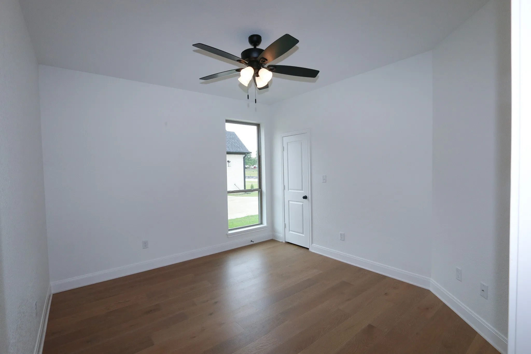 Single Family Residence For Sale in Smith County , 16503 Cooper Way, Tyler, Texas 75703, 4 Bedroom, 3 Bathroom, 2 Garage spaces, 2,402 Sqft, built in 2025, New Construction - Complete, mls#21156550, Real Estate Agent in Tyler, Homes For Sale in Smith county, Homes For Sale in Tyler, Realtor in Tyler Texas, Real Estate Brokerage Independent Realty Texas, Luminita Cordes Realtor