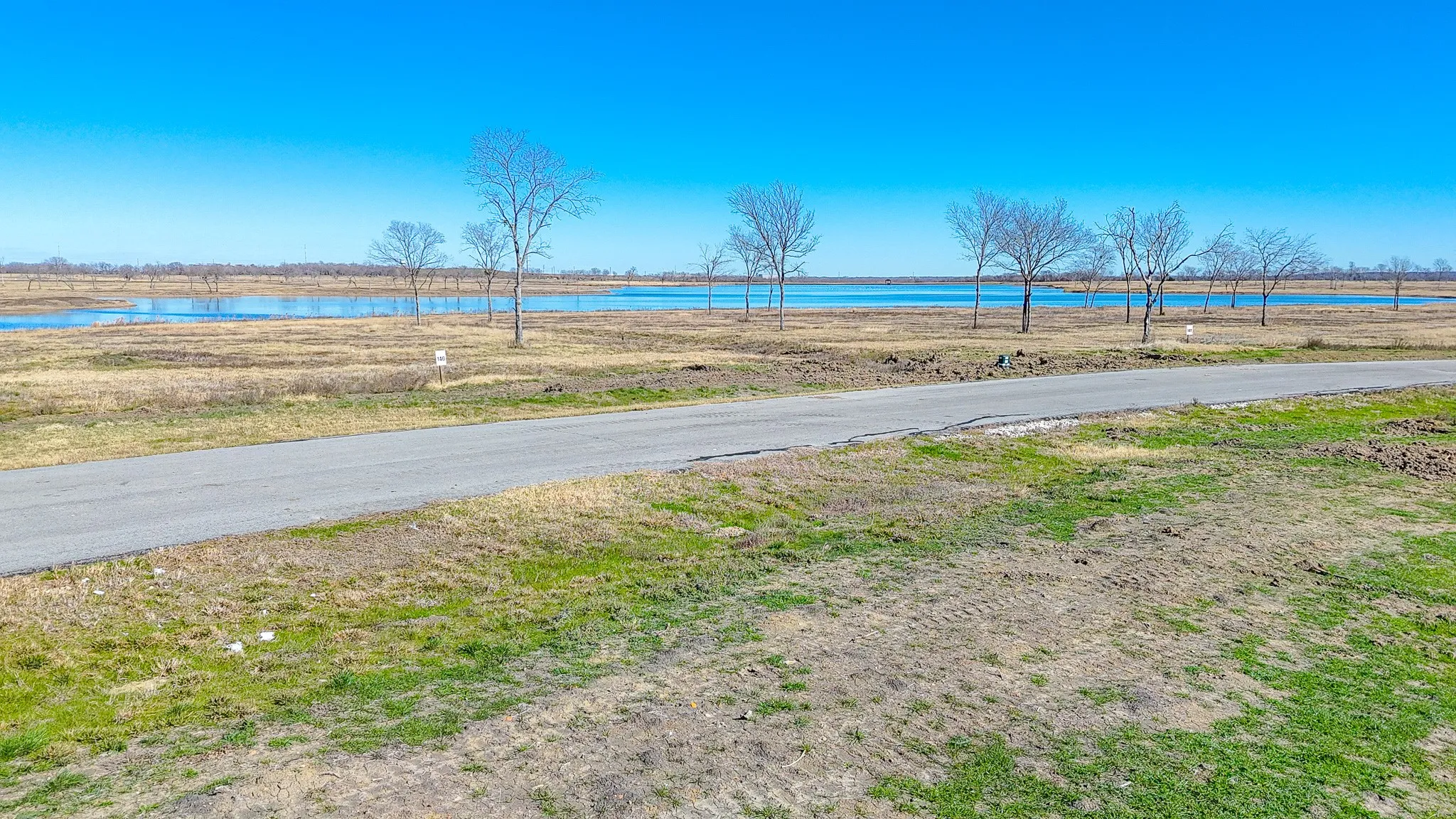 Unimproved Land For Sale in Navarro County , Lot 132 Waterfront Club, Corsicana, Texas 75110, 0, 0, Garage spaces, 0 Sqft, built in 0, Price $75,000, mls#21156498, Real Estate Agent in Corsicana, Homes For Sale in Navarro county, Homes For Sale in Corsicana, Realtor in Corsicana Texas, Real Estate Brokerage Independent Realty Texas, Luminita Cordes Realtor