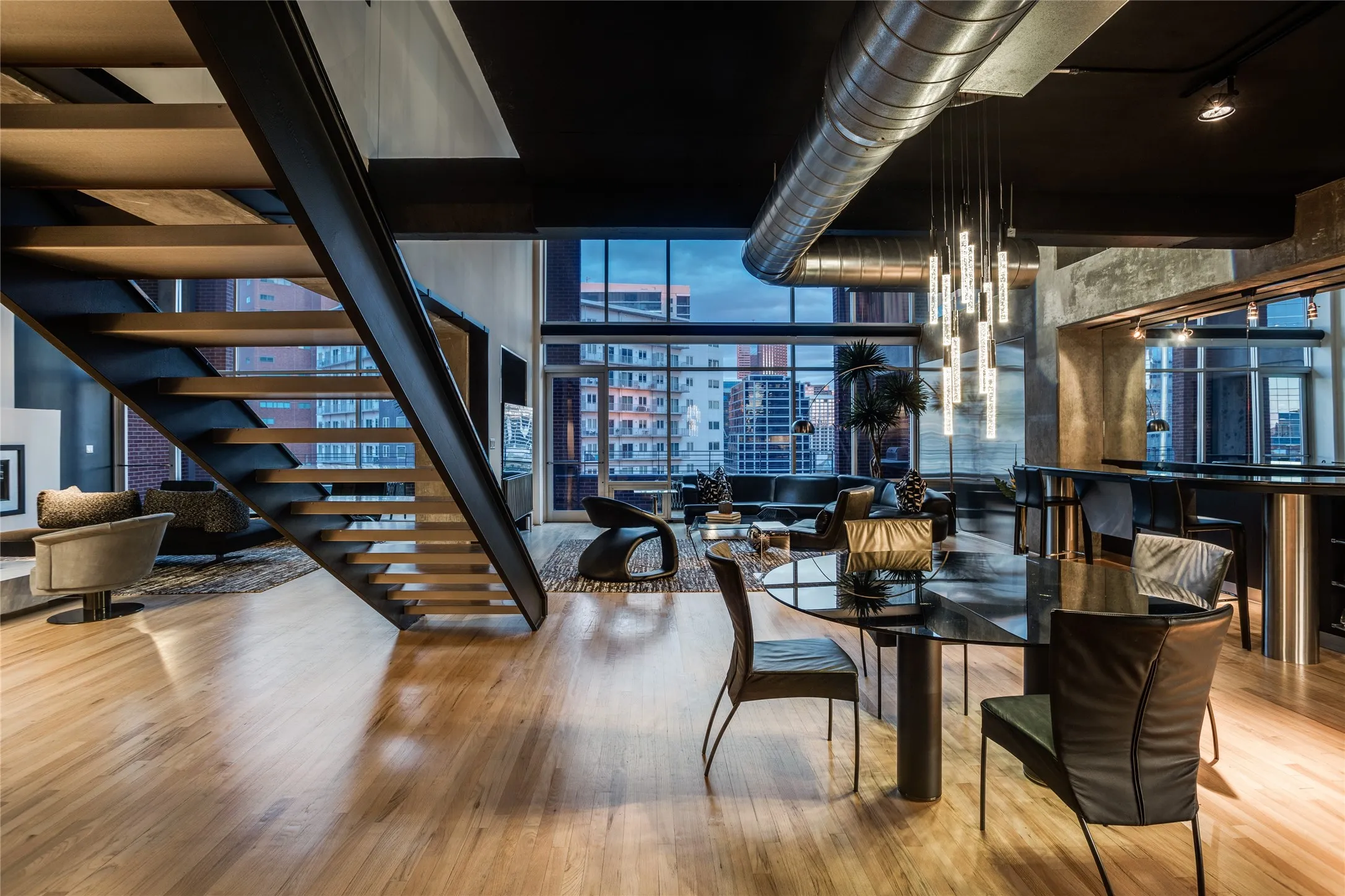 Den & Kitchen