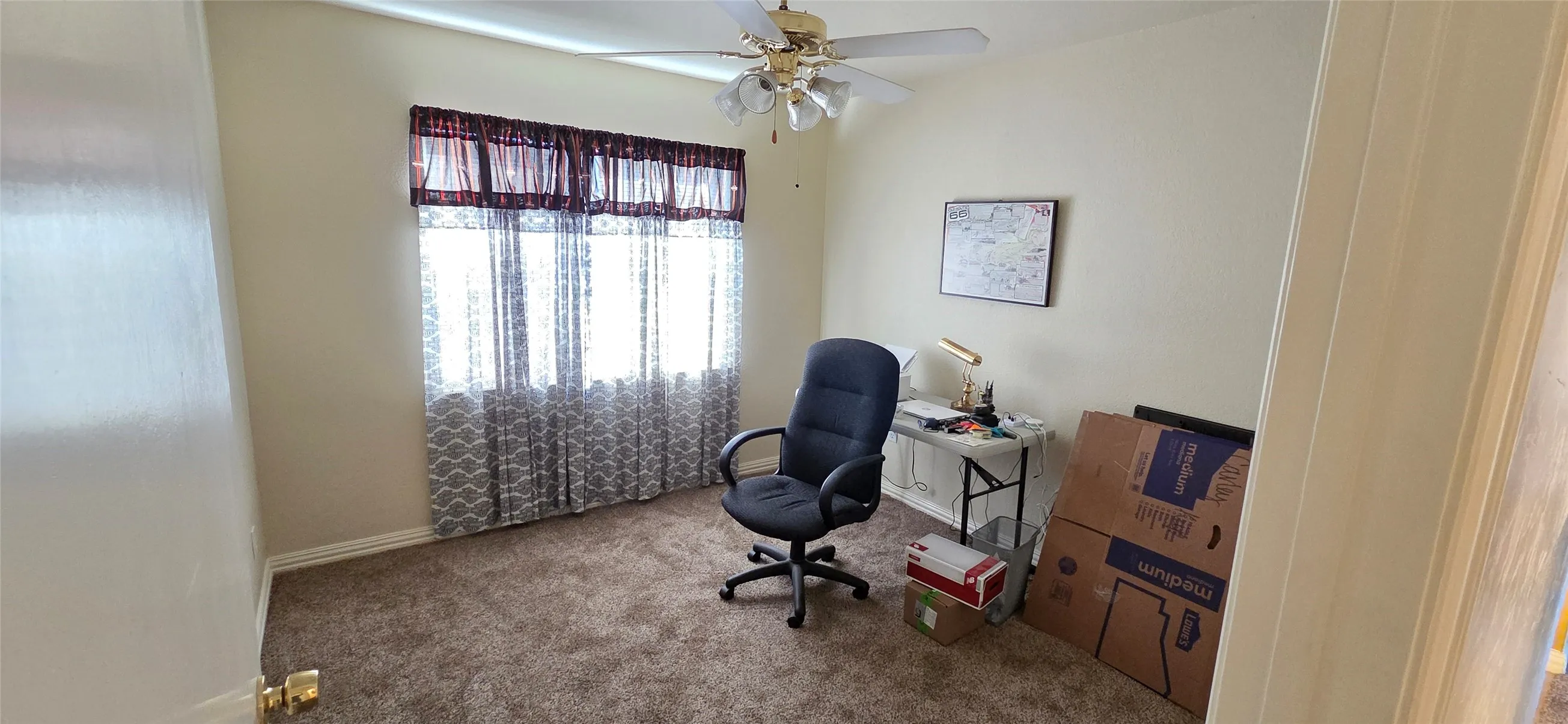 Single Family Residence For Sale in Tarrant County , 1348 E Anthony Street, Fort Worth, Texas 76115, 3 Bedrooms, 1 Bathroom, 1 Garage spaces, 1,032 Sqft, built in 1958, Preowned, Price $225,000, mls#21153587, Real Estate Agent in Fort Worth, Homes For Sale in Tarrant county, Homes For Sale in Fort Worth, Realtor in Fort Worth Texas, Real Estate Brokerage Independent Realty Texas, Luminita Cordes Realtor