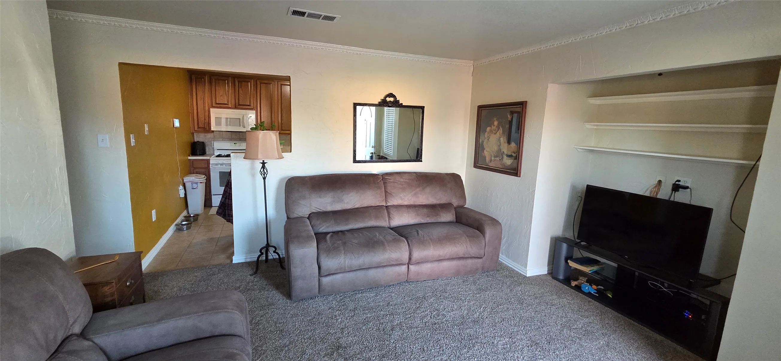 Single Family Residence For Sale in Tarrant County , 1348 E Anthony Street, Fort Worth, Texas 76115, 3 Bedrooms, 1 Bathroom, 1 Garage spaces, 1,032 Sqft, built in 1958, Preowned, Price $225,000, mls#21153587, Real Estate Agent in Fort Worth, Homes For Sale in Tarrant county, Homes For Sale in Fort Worth, Realtor in Fort Worth Texas, Real Estate Brokerage Independent Realty Texas, Luminita Cordes Realtor
