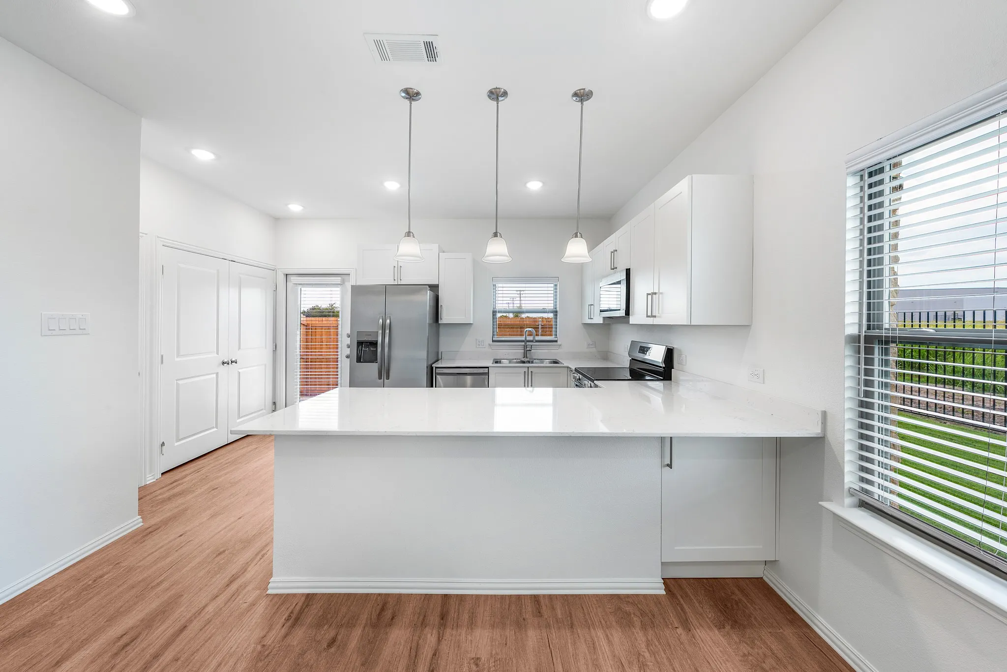 Duplex For Rent in Hunt County , 6415 Fm 1570 W B, Greenville, Texas 75402, 1 Bedroom, 1 Bathroom, Garage spaces, 670 Sqft, built in 2026, New Construction - Complete, Price $1,385, mls#21156559, Real Estate Agent in Greenville, Homes For Rent in Hunt county, Homes For Rent in Greenville, Realtor in Greenville Texas, Real Estate Brokerage Independent Realty Texas, Luminita Cordes Realtor