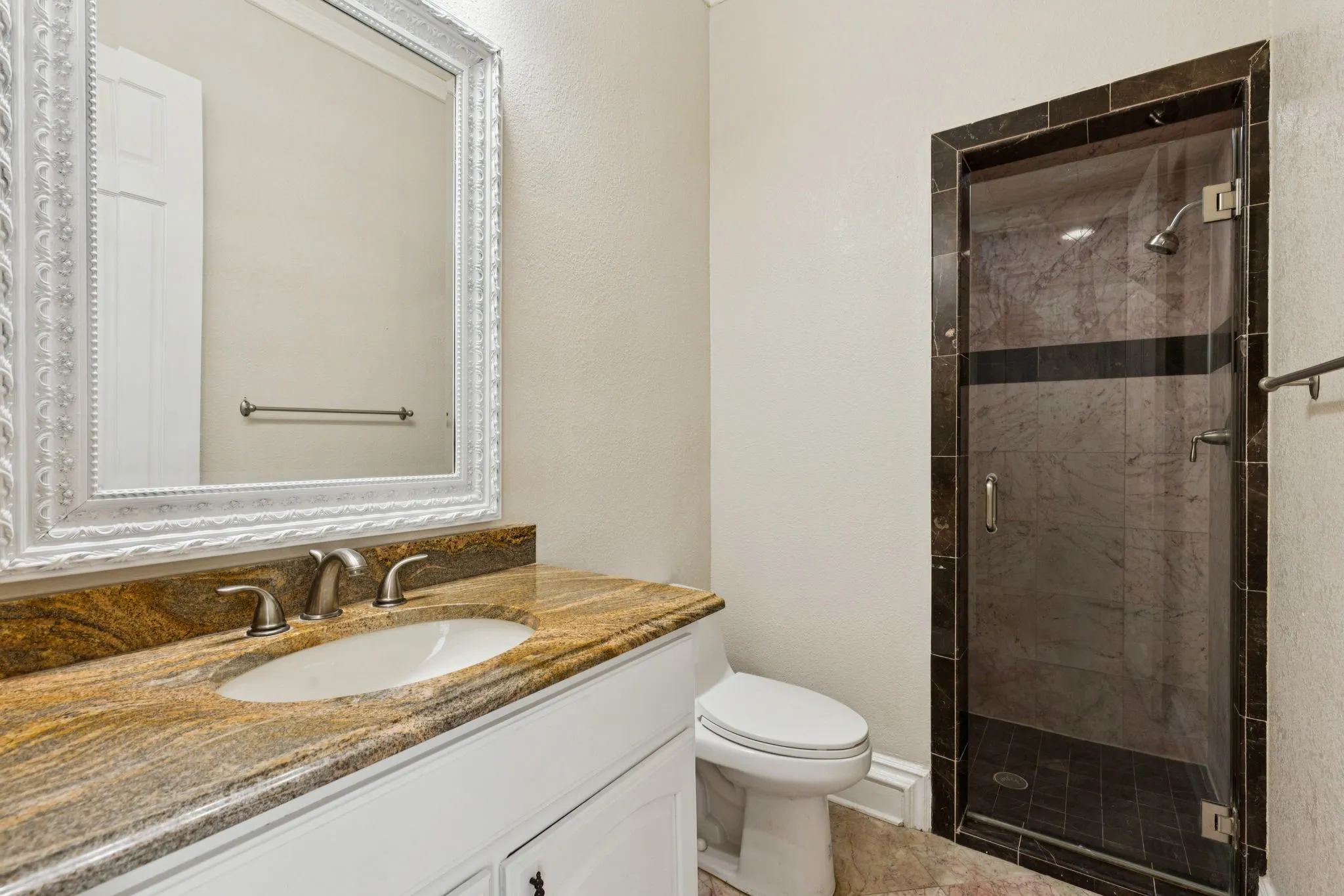 Single Family Residence For Sale in Tarrant County , 469 Apache Trail, Keller, Texas 76248, 6 Bedroom, 8 Bathroom, 3 Garage spaces, 7,983 Sqft, built in 2004, mls#21149754, Real Estate Agent in Keller, Homes For Sale in Tarrant county, Homes For Sale in Keller, Realtor in Keller Texas, Real Estate Brokerage Independent Realty Texas, Luminita Cordes Realtor