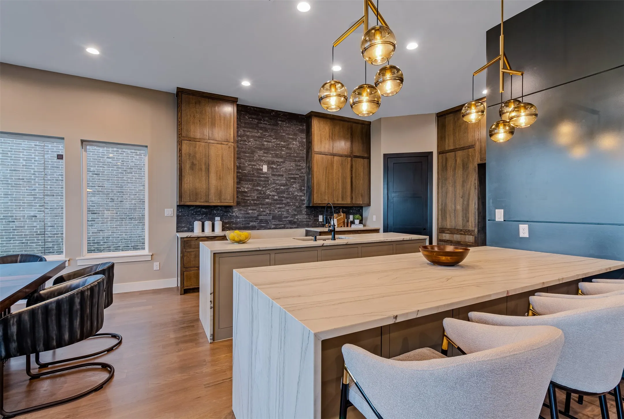 Single Family Residence For Sale in Kaufman County , 1960 Noe Boulevard, Heath, Texas 75126, 4 Bedrooms, 6 Bathrooms, 3 Garage spaces, 4,279 Sqft, built in 2025, New Construction - Complete, Price $2,700,000, mls#21156696, Real Estate Agent in Heath, Homes For Sale in Kaufman county, Homes For Sale in Heath, Realtor in Heath Texas, Real Estate Brokerage Independent Realty Texas, Luminita Cordes Realtor